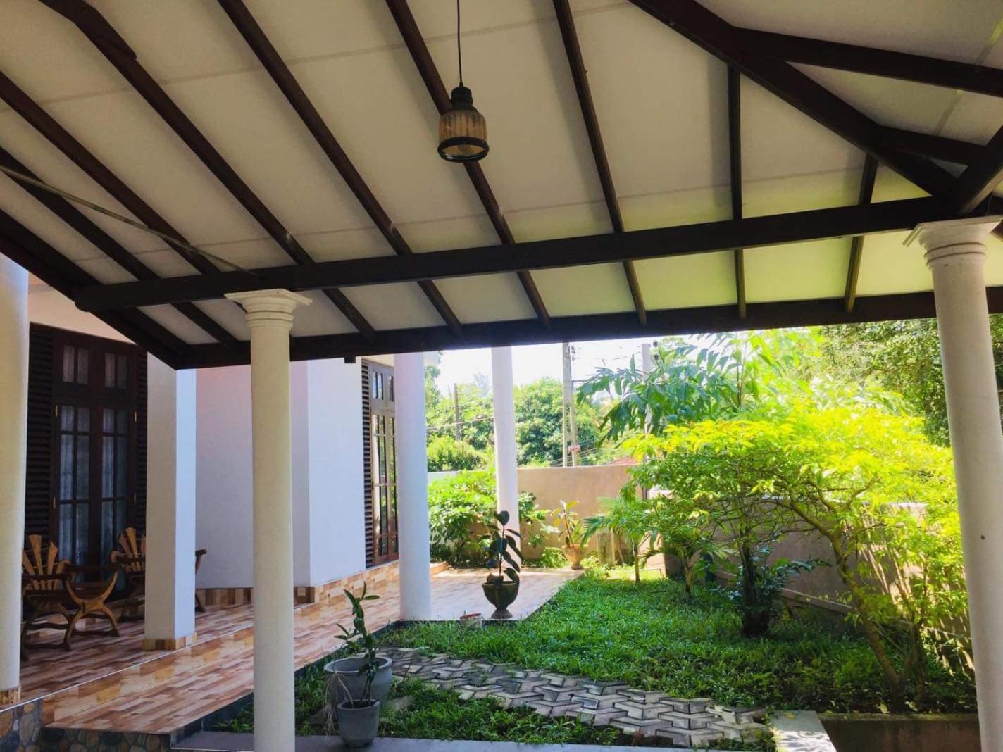 Hiru Villa