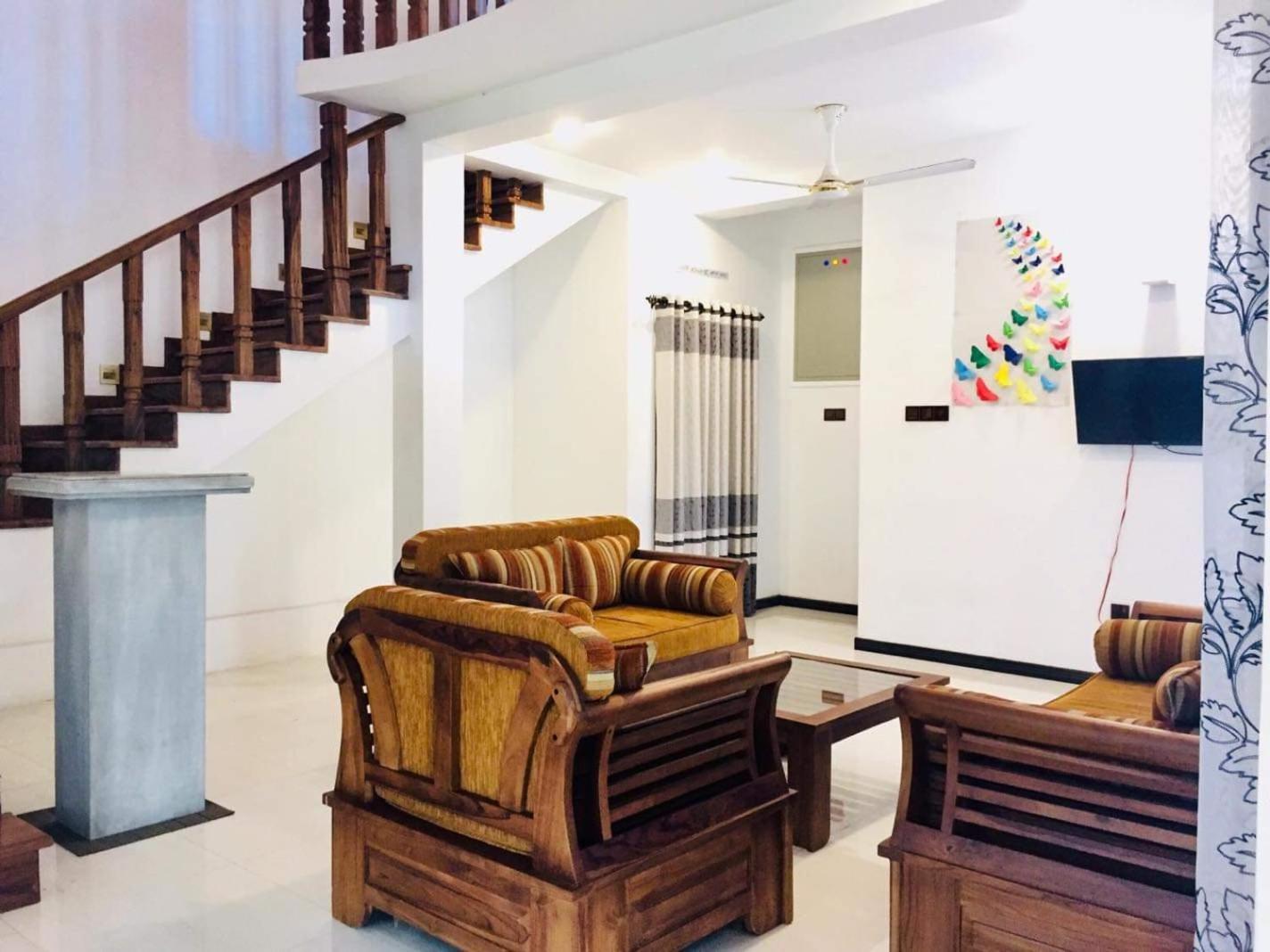Hiru Villa