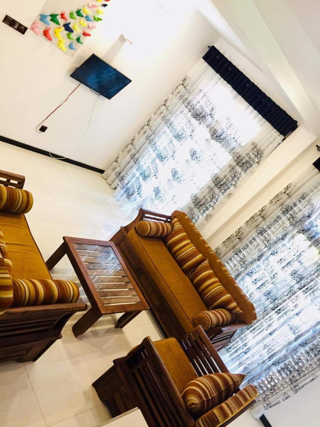 Hiru Villa
