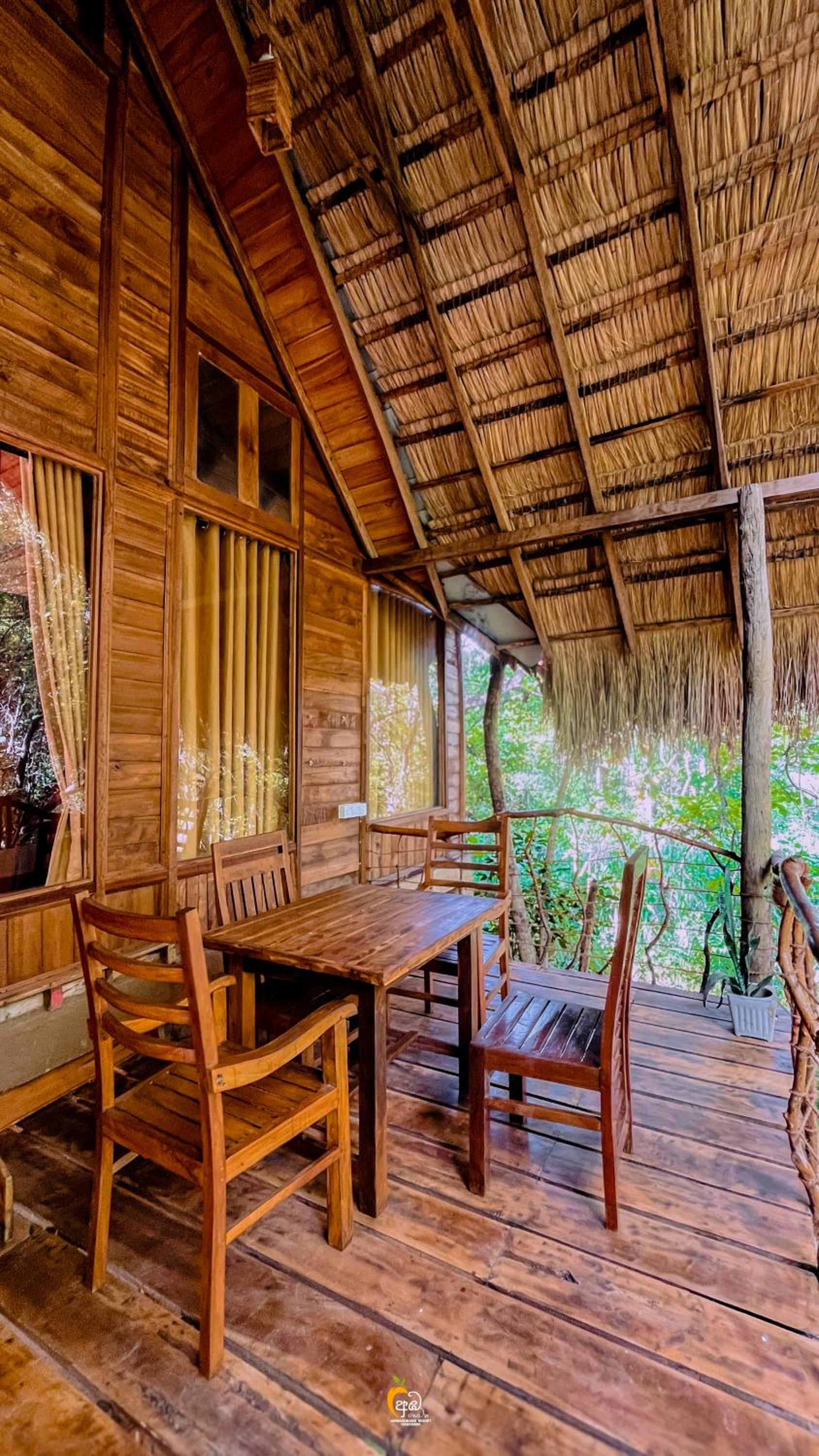 Habarana Tree House Ambasewana Resort