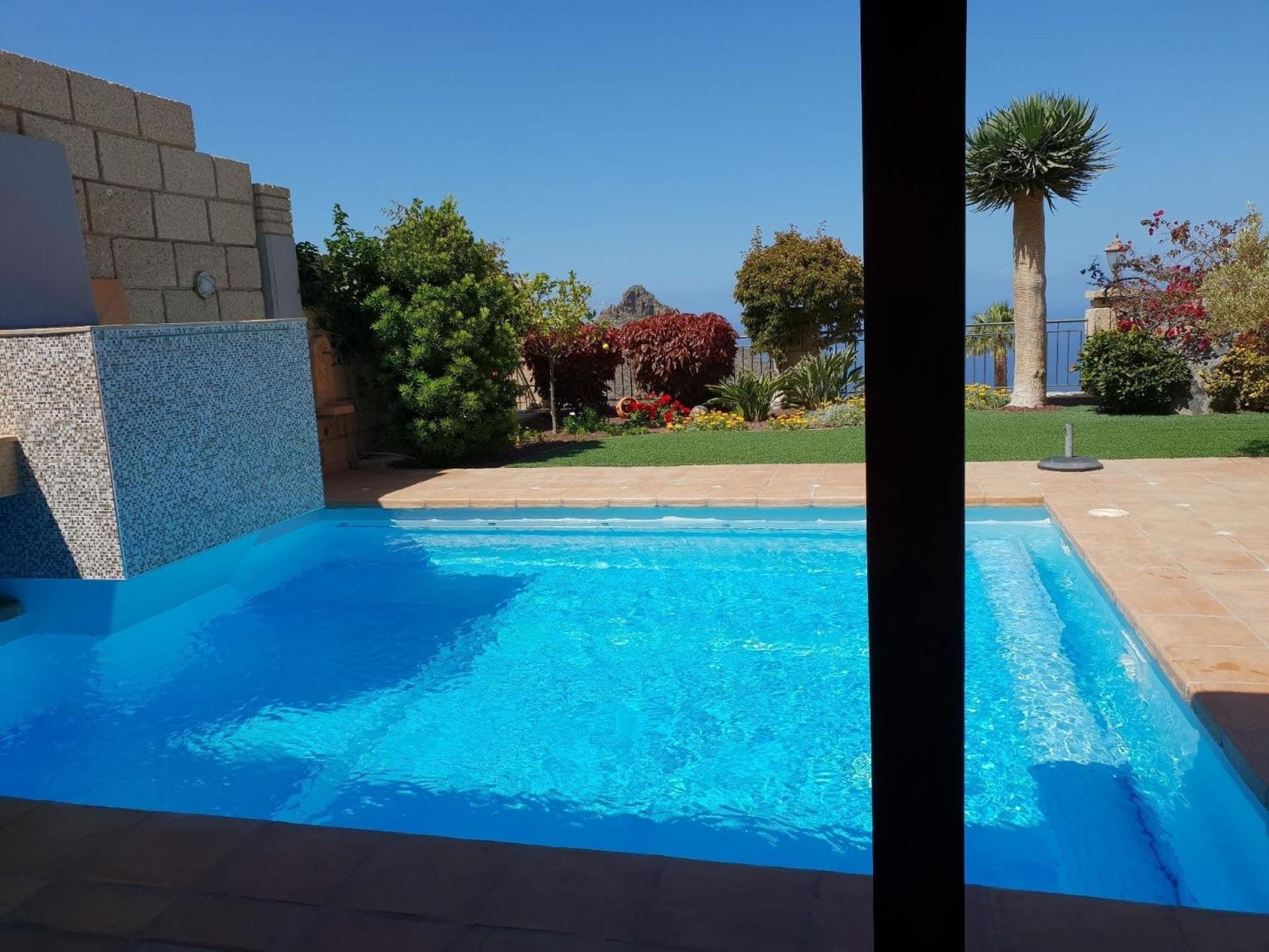 Villa Strelitzia mit Balkon und Meerblick