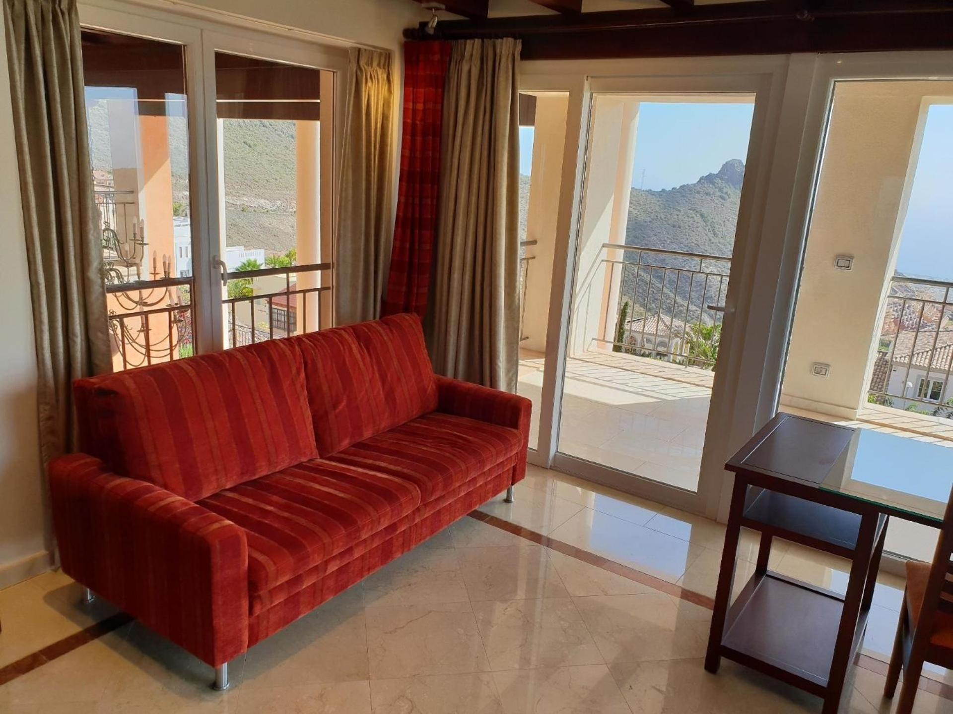 Villa Strelitzia mit Balkon und Meerblick