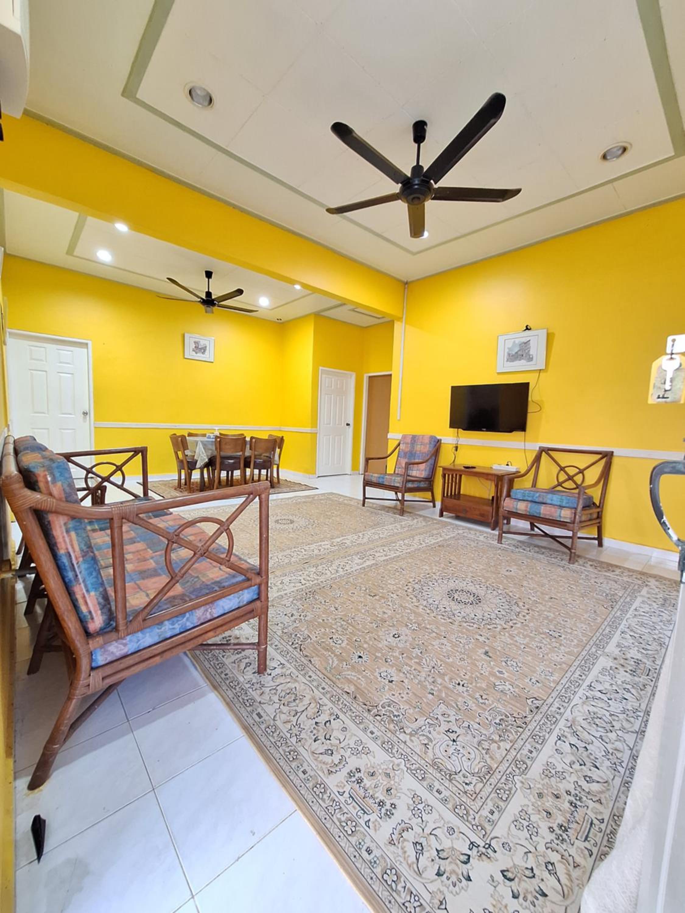 Homestay Bourgenvilla Sura tengah Dungun Terengganu