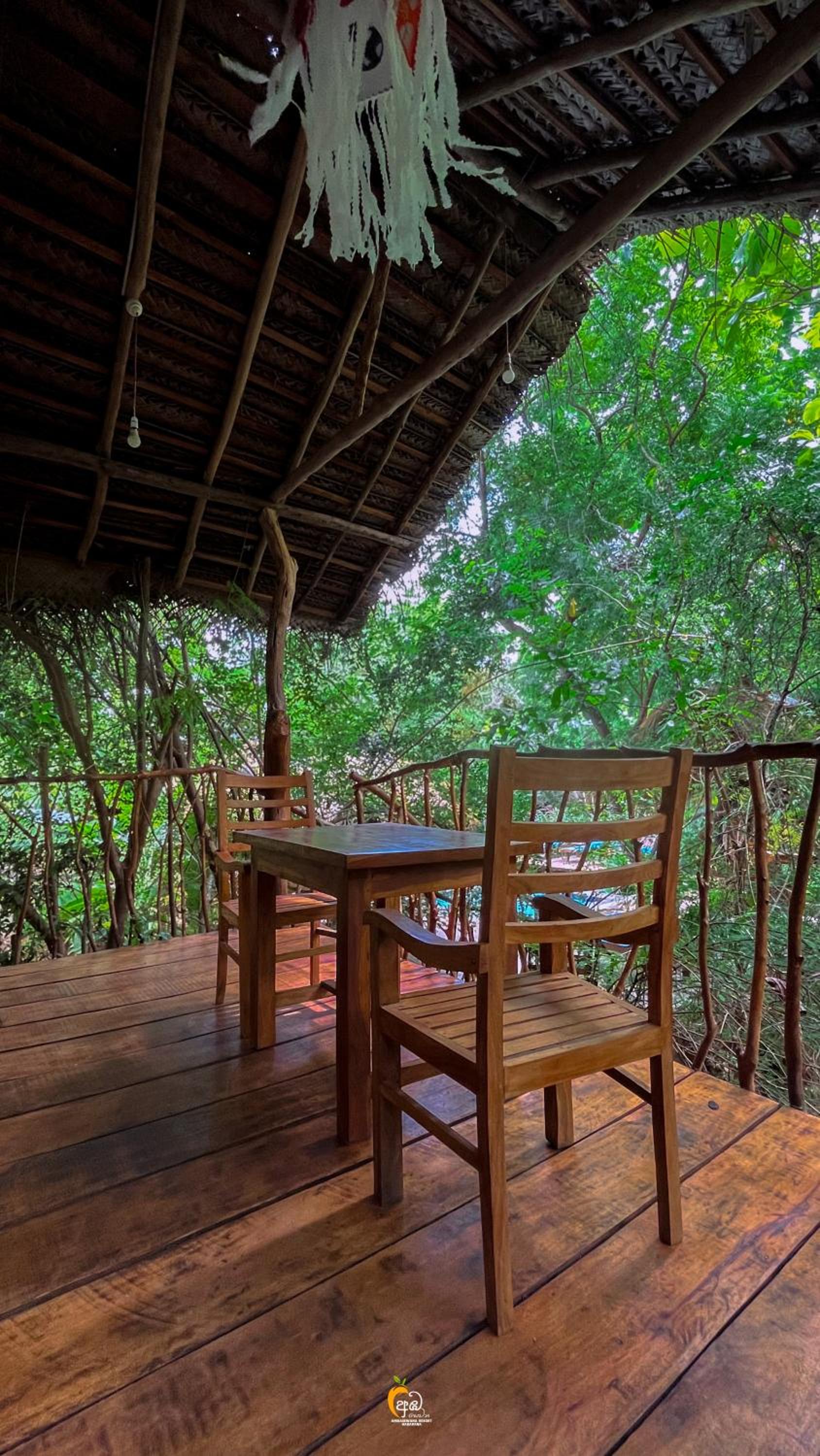 Habarana Tree House Ambasewana Resort