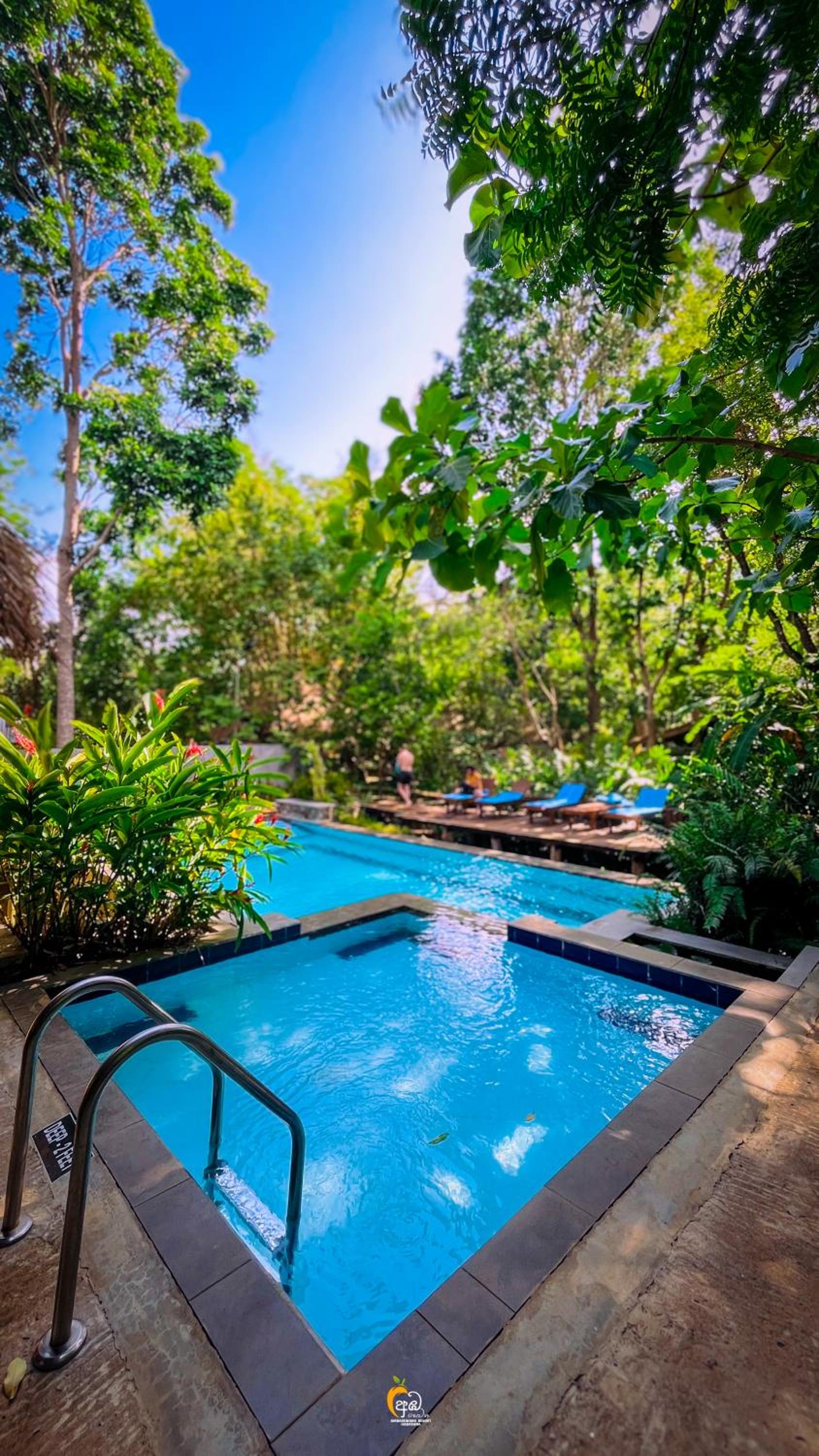 Habarana Tree House Ambasewana Resort