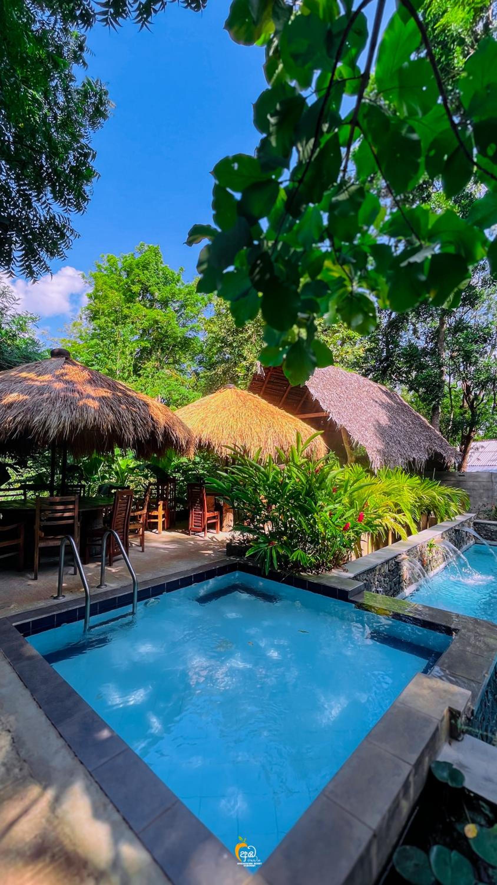 Habarana Tree House Ambasewana Resort