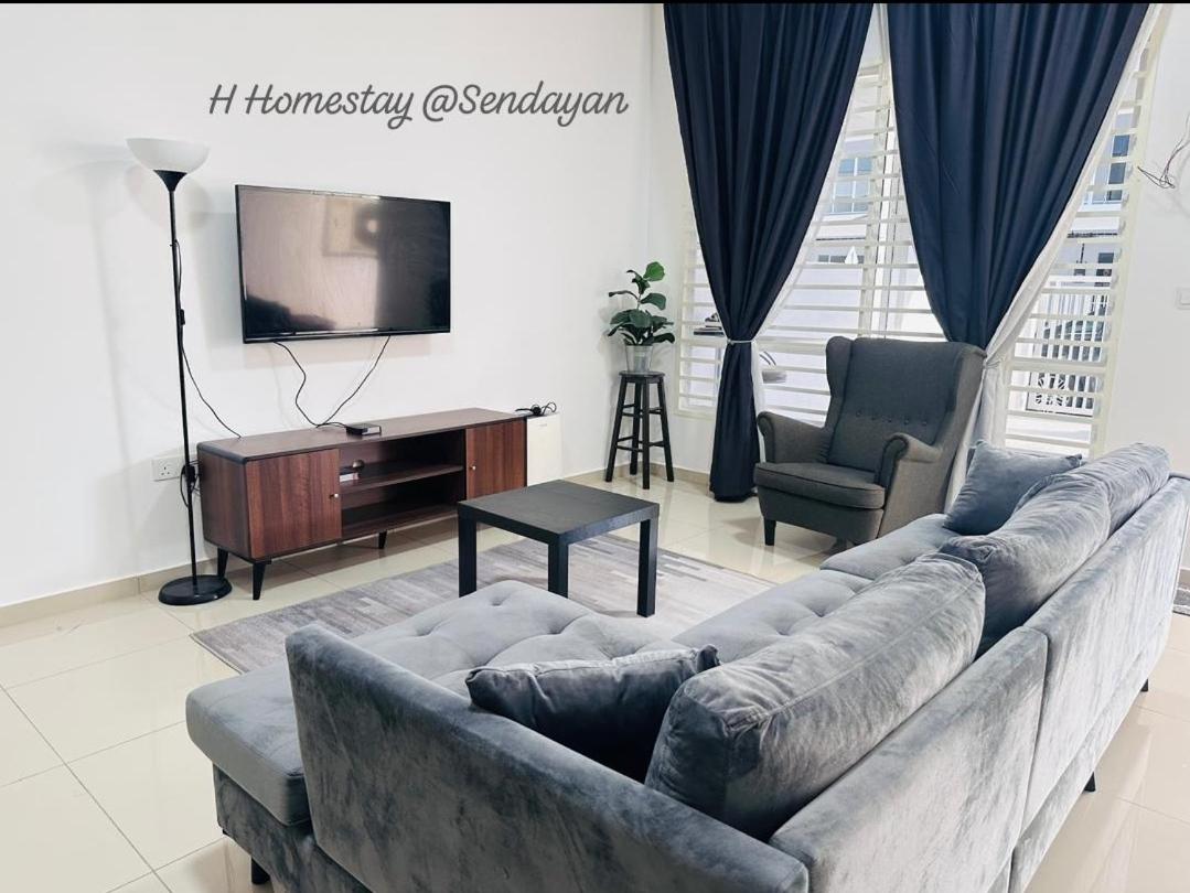 SENDAYAN H HomestayMuslimsahaja