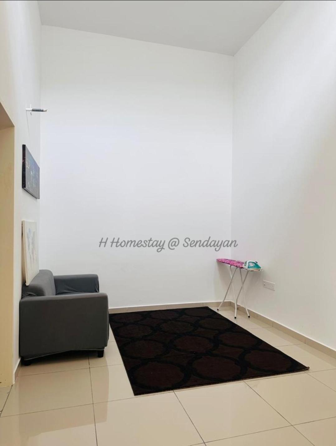 SENDAYAN H HomestayMuslimsahaja