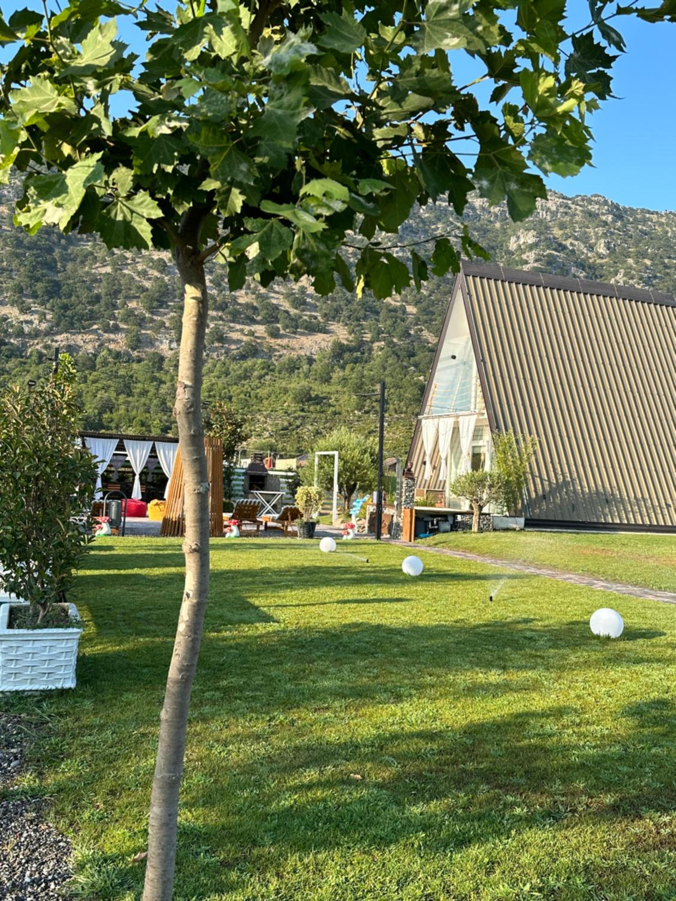 villas rrjoll