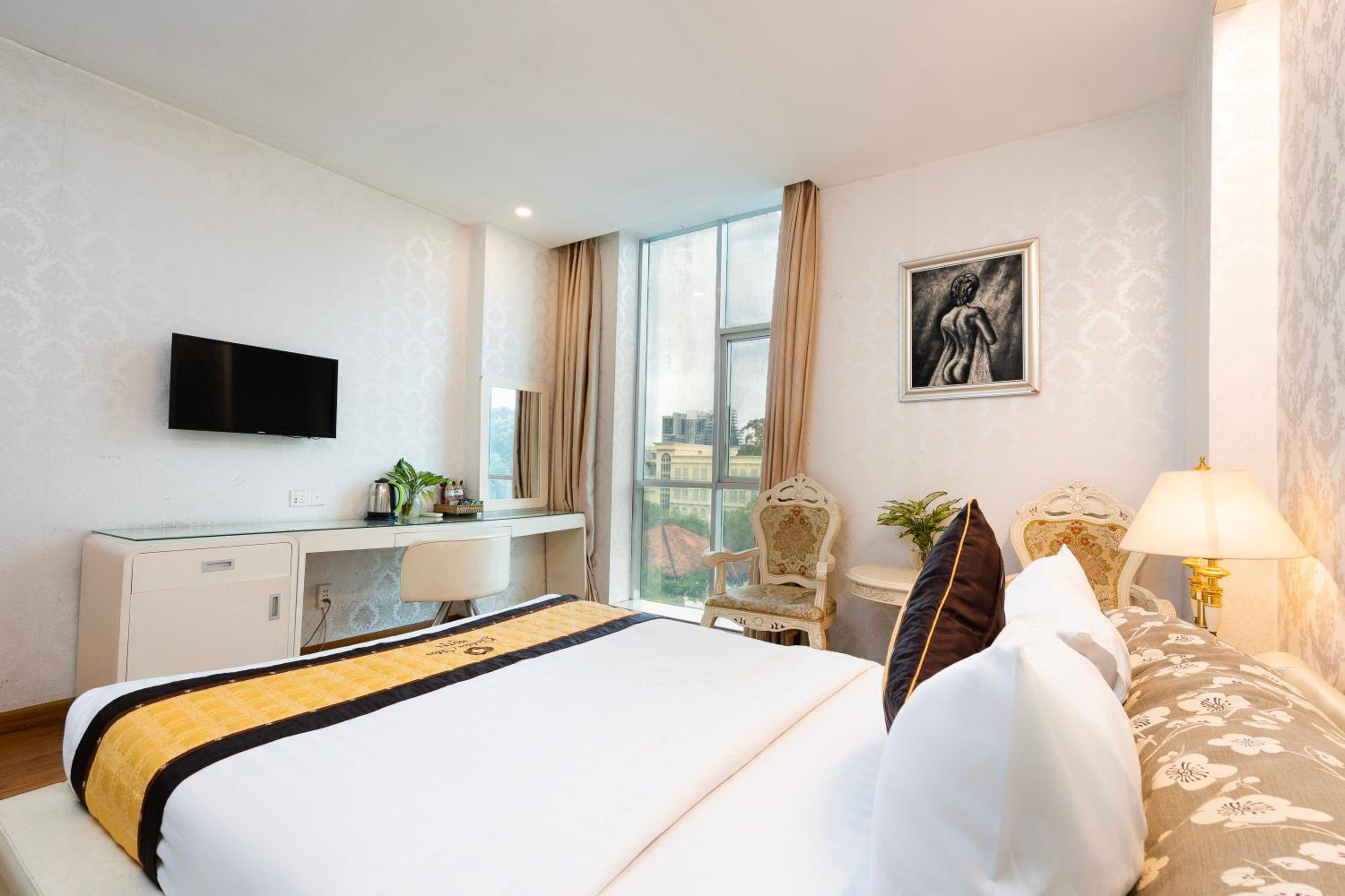 Golden Star Hotel