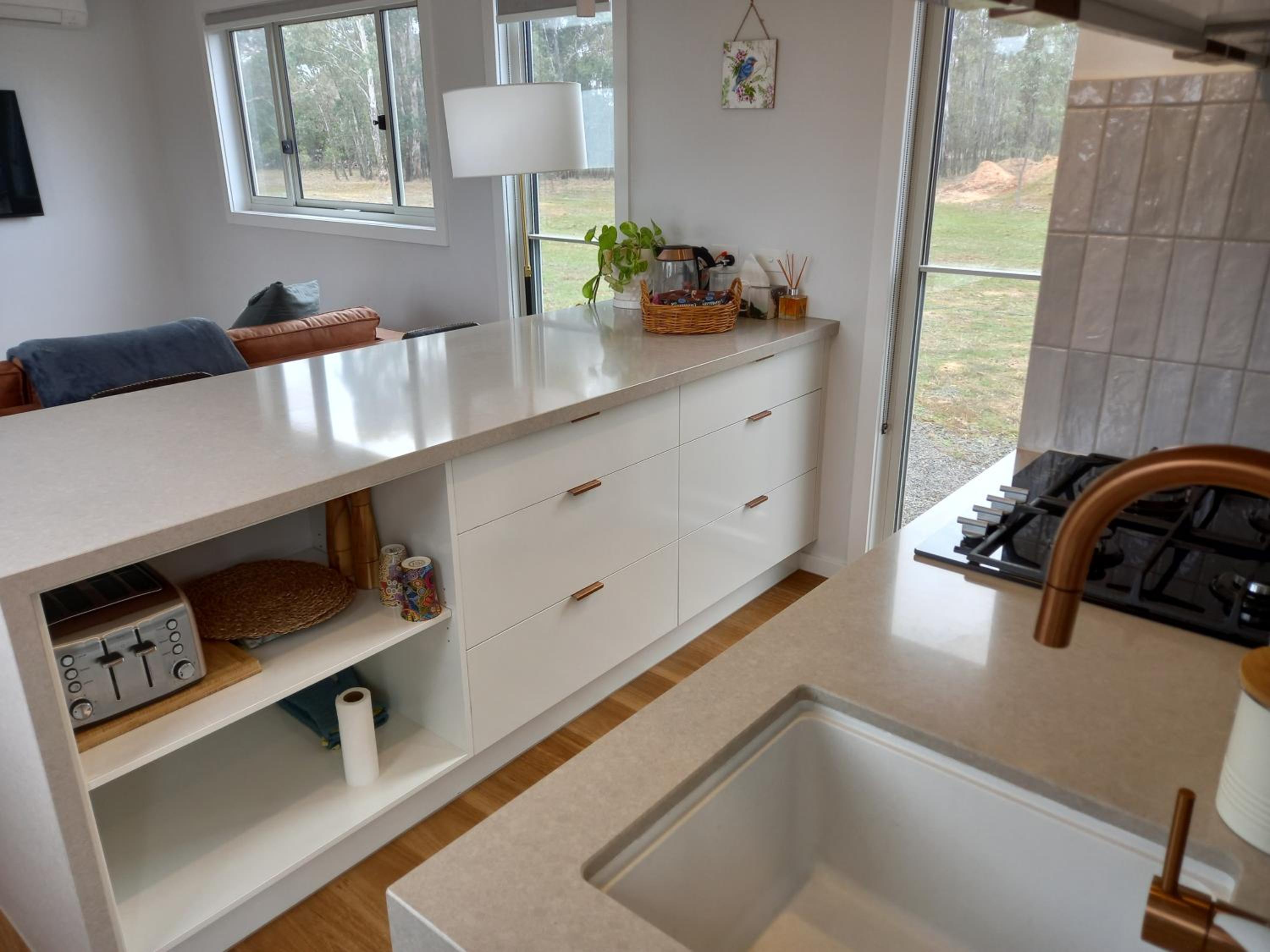 Lakeside Off-Grid Luxury Cabin Redman View
