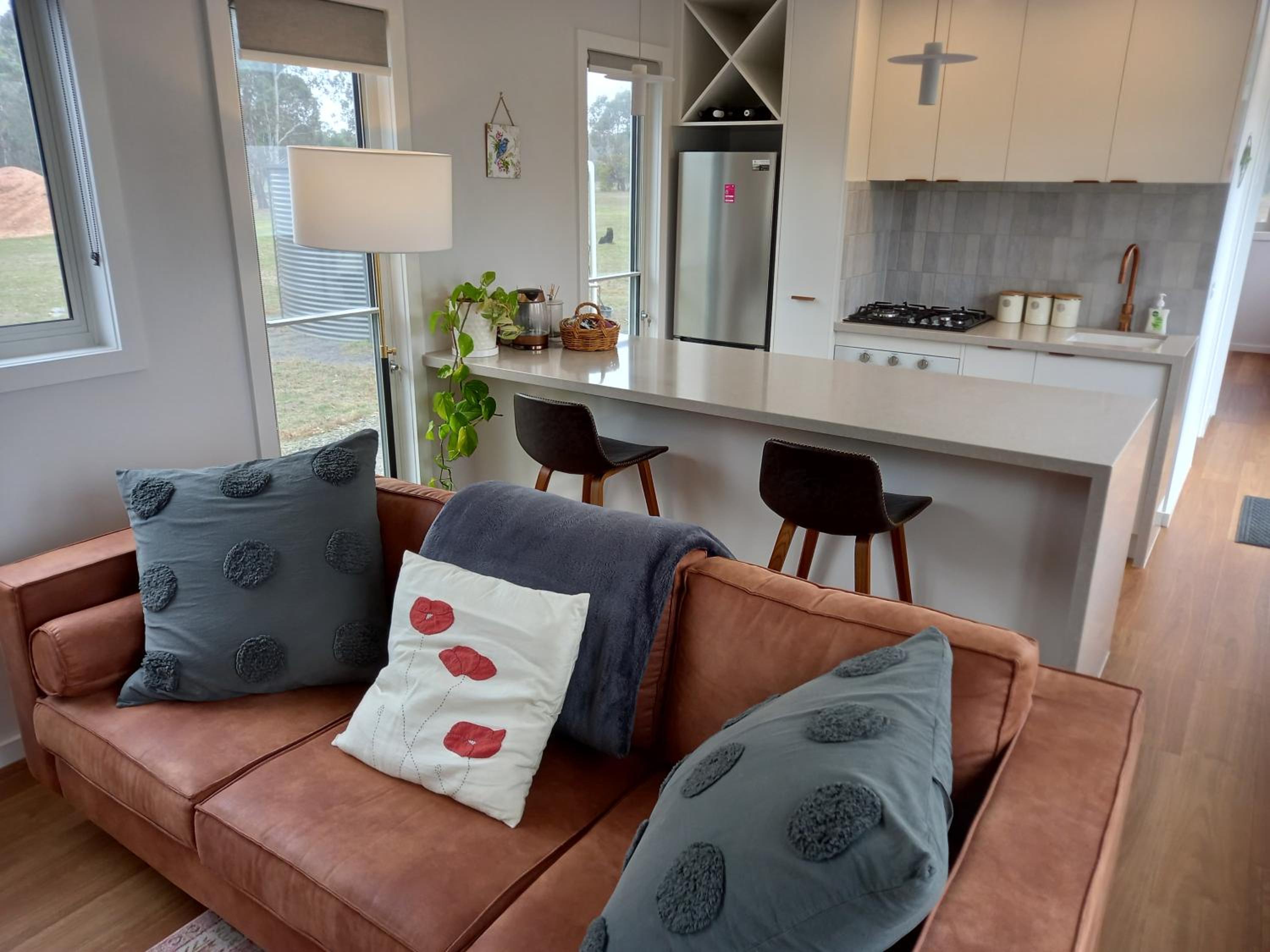 Lakeside Off-Grid Luxury Cabin Redman View