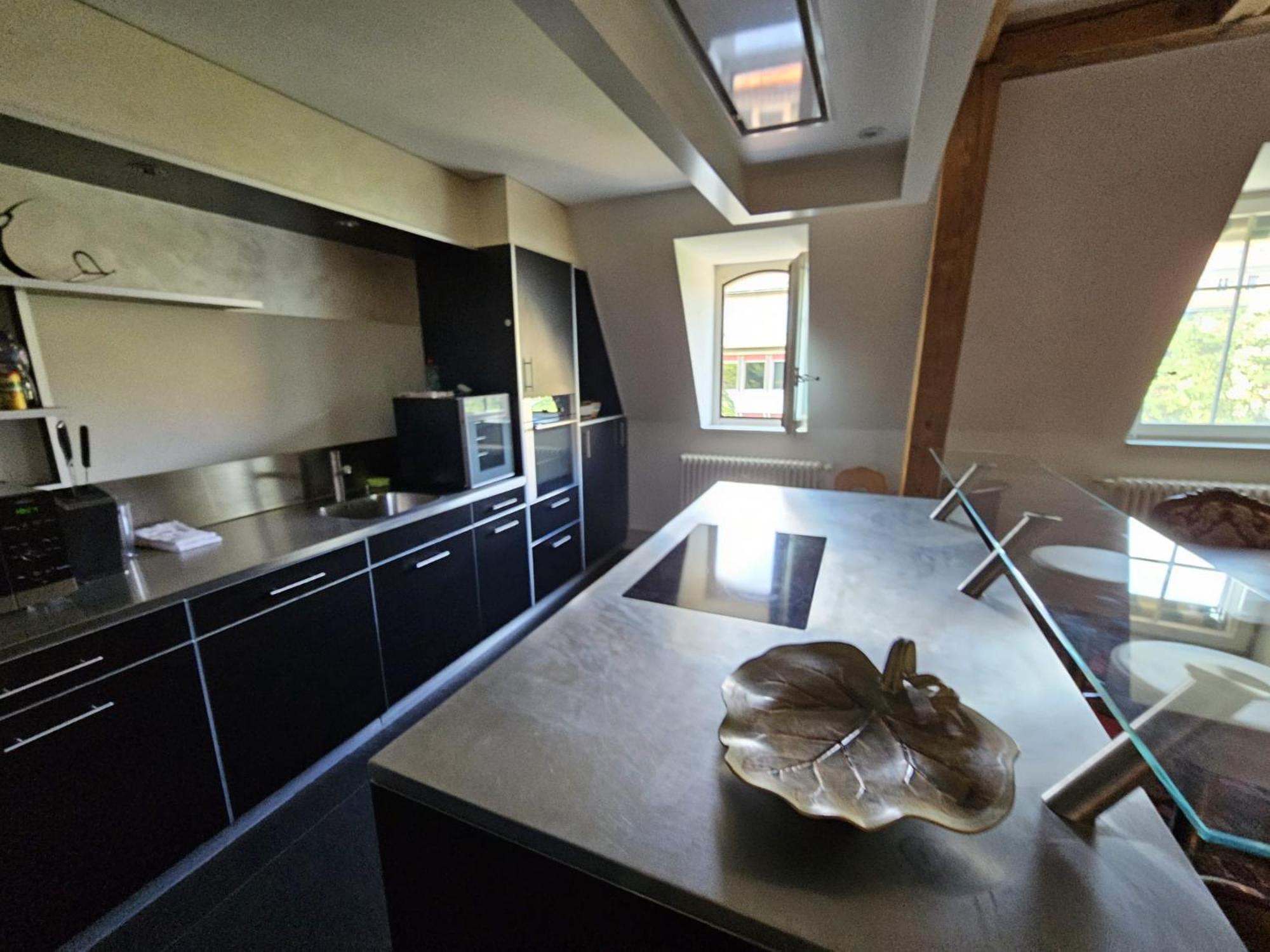 Double High-End Central Apartment & Up to 7 seats Cars Rental Option
