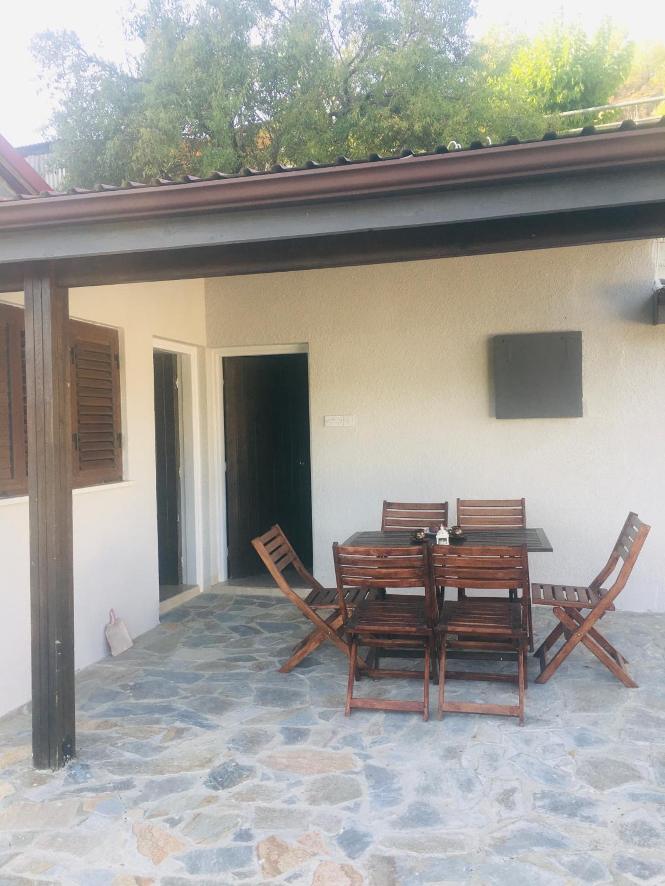 Nefeli House