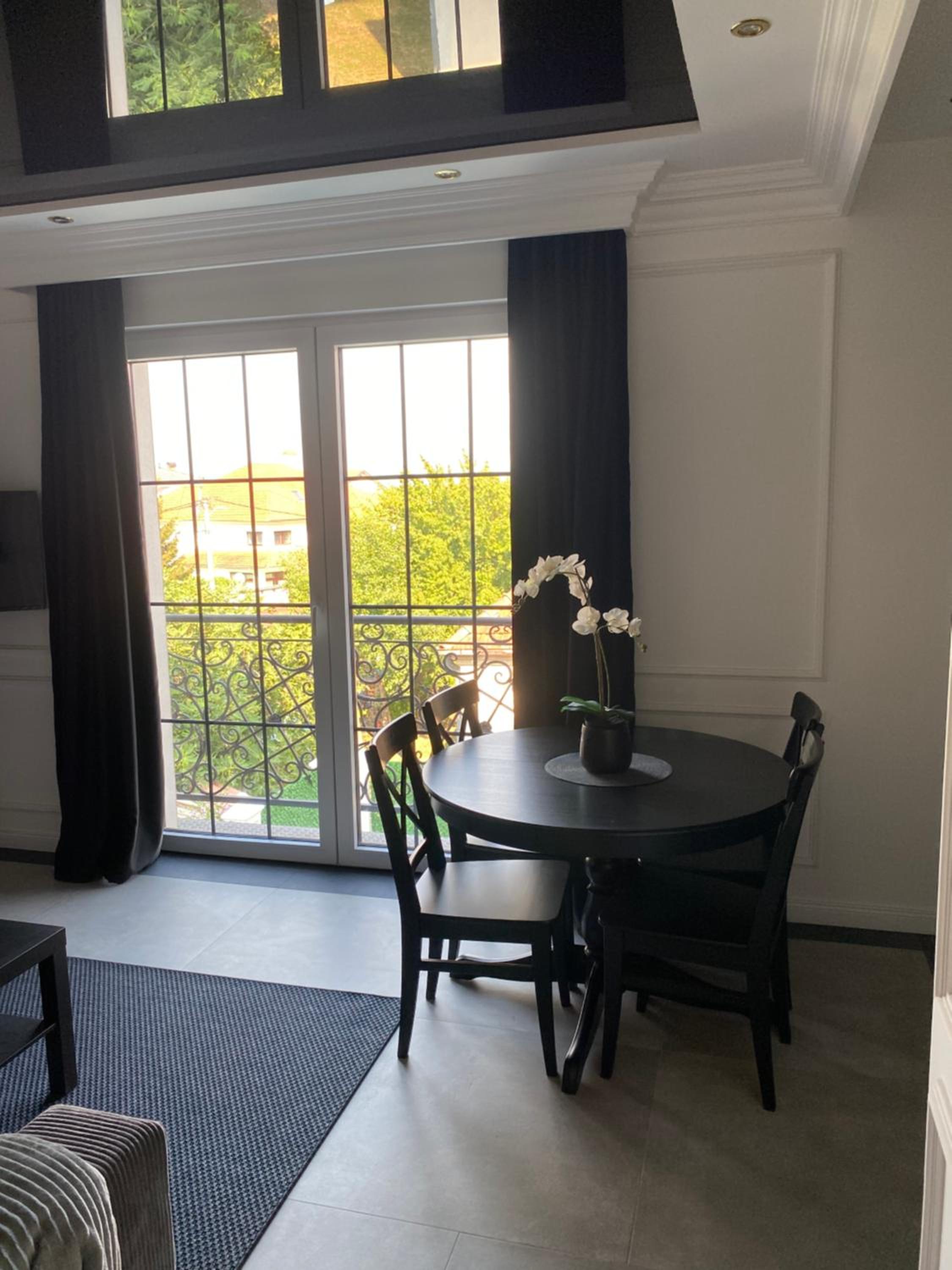 Villa Safra sa bazenom