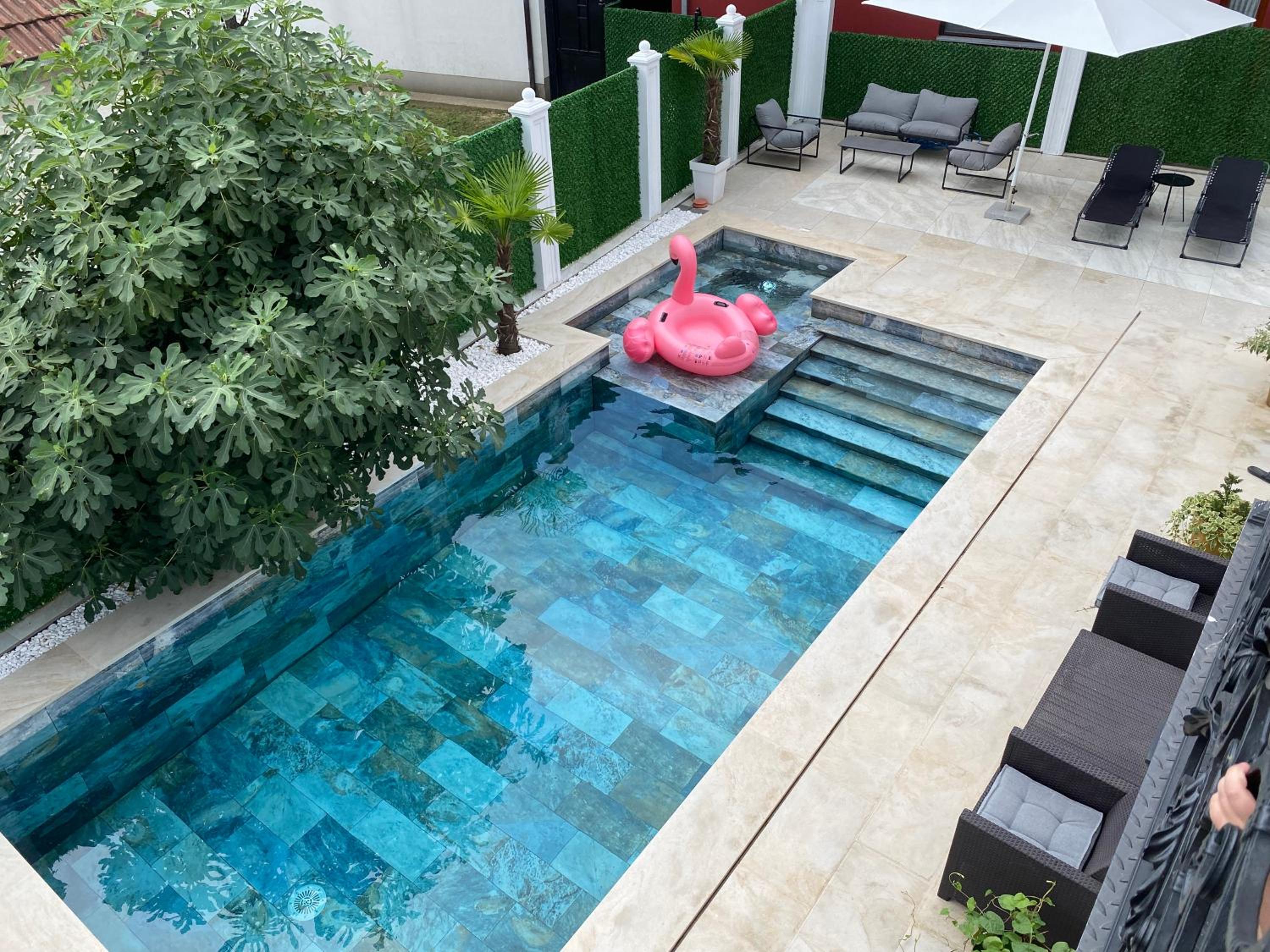 Villa Safra sa bazenom