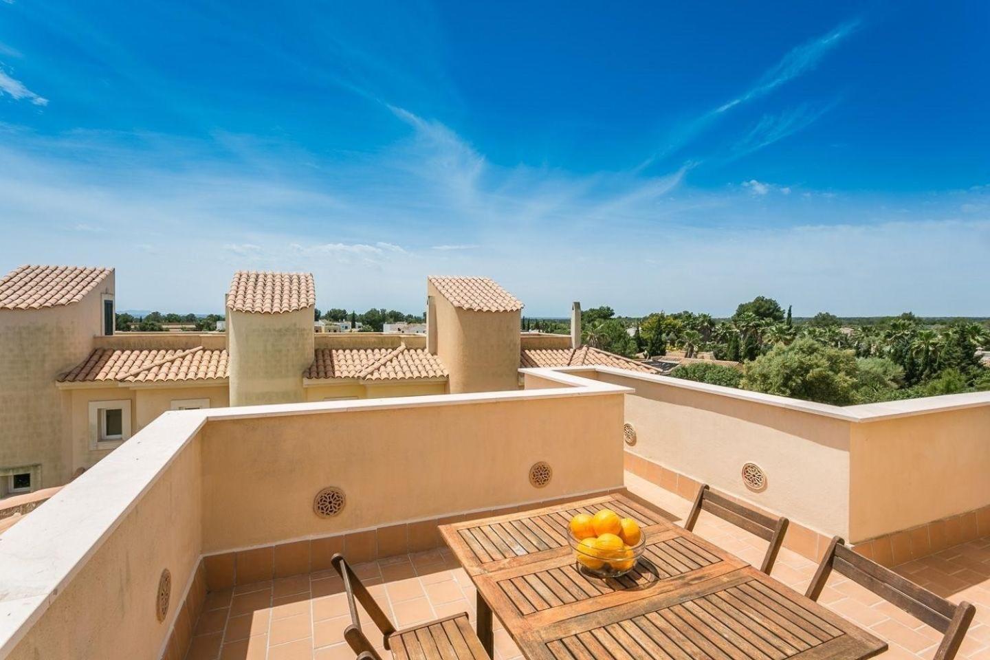 Wohnung mit gemeinsamem Pool, Grill und Meerblick photo 1