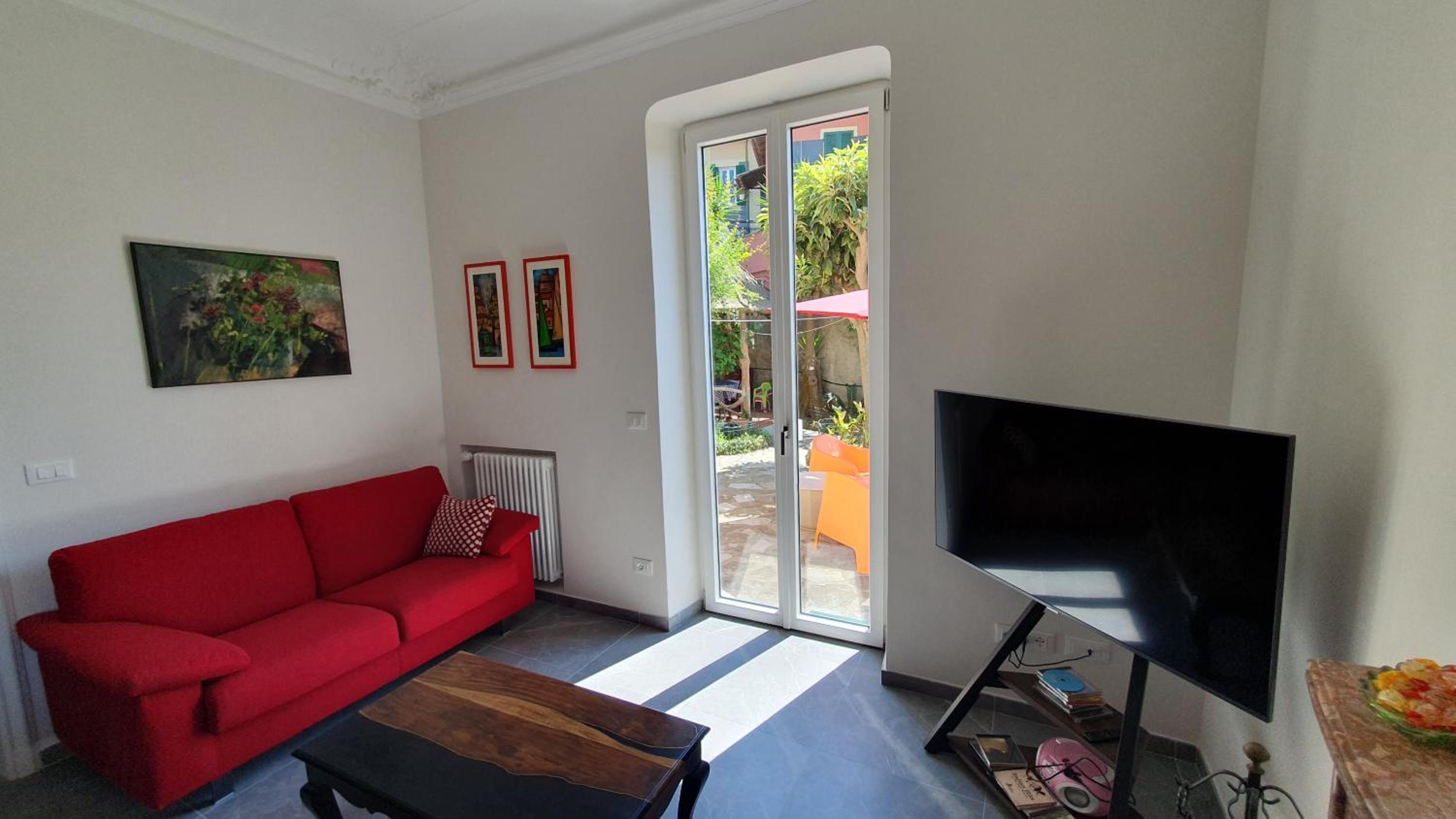 Villa indipendente con giardino