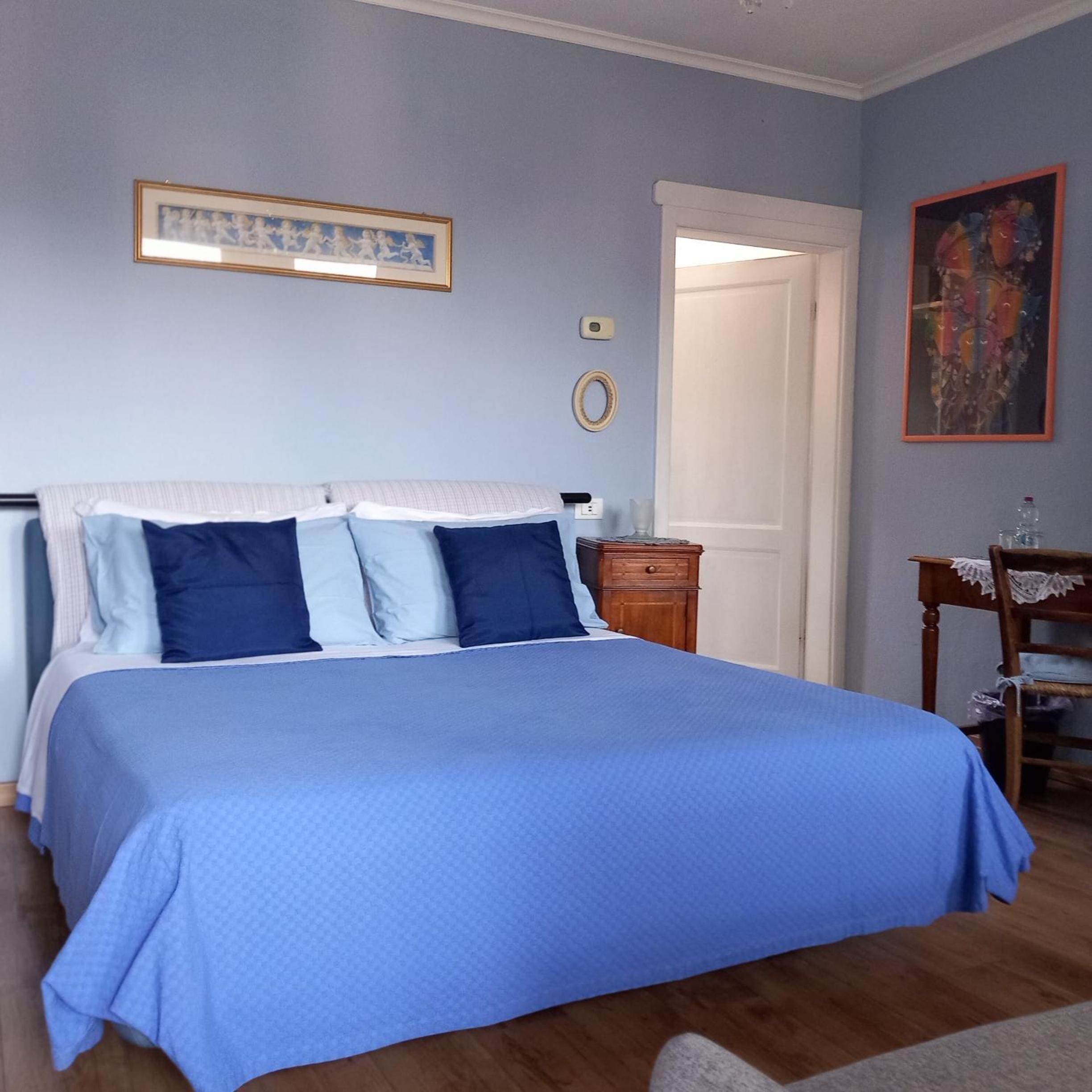 B&B OLTRA view 2