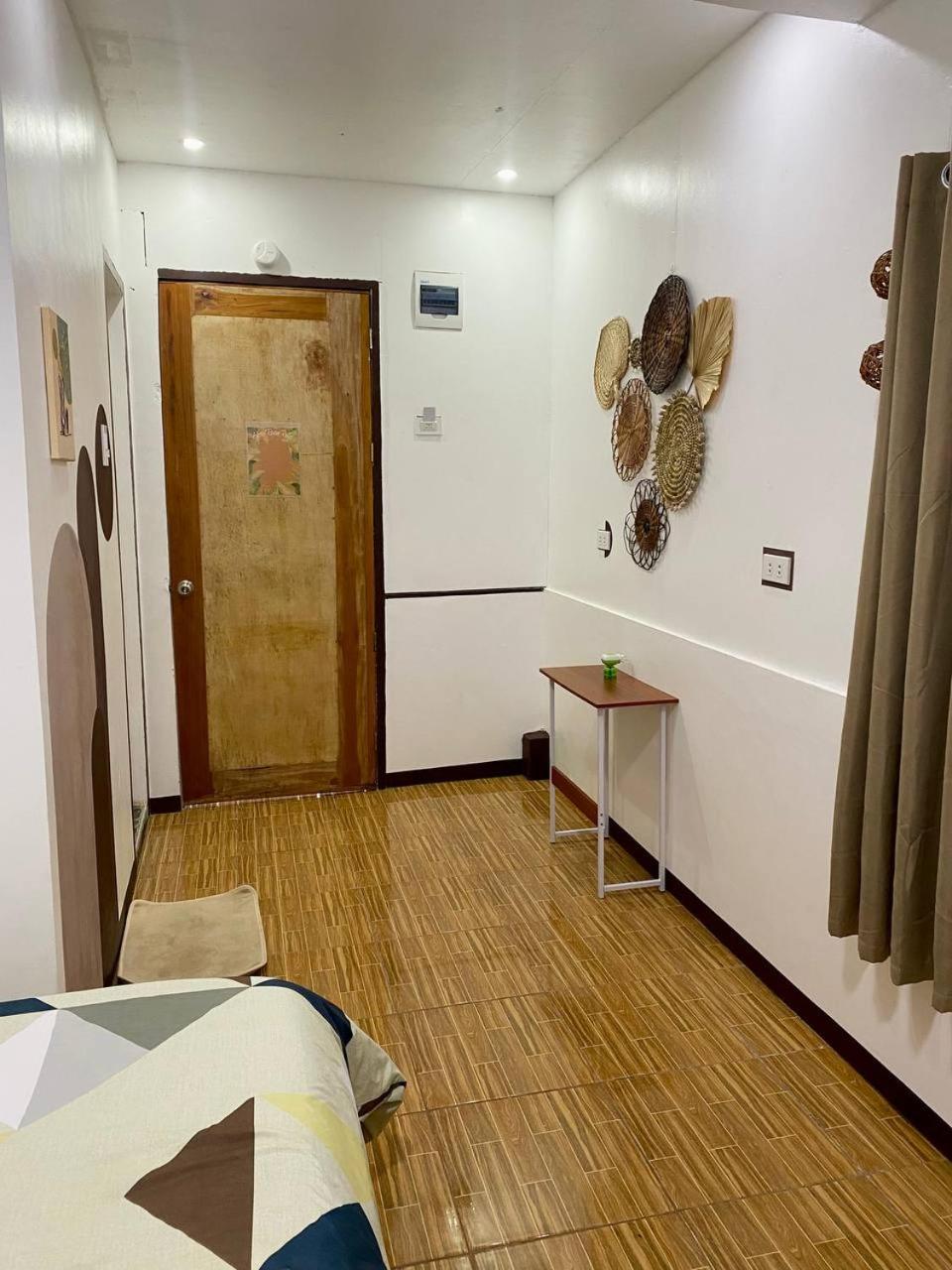 Moalboal Panagsama beach TopBudz Hostel