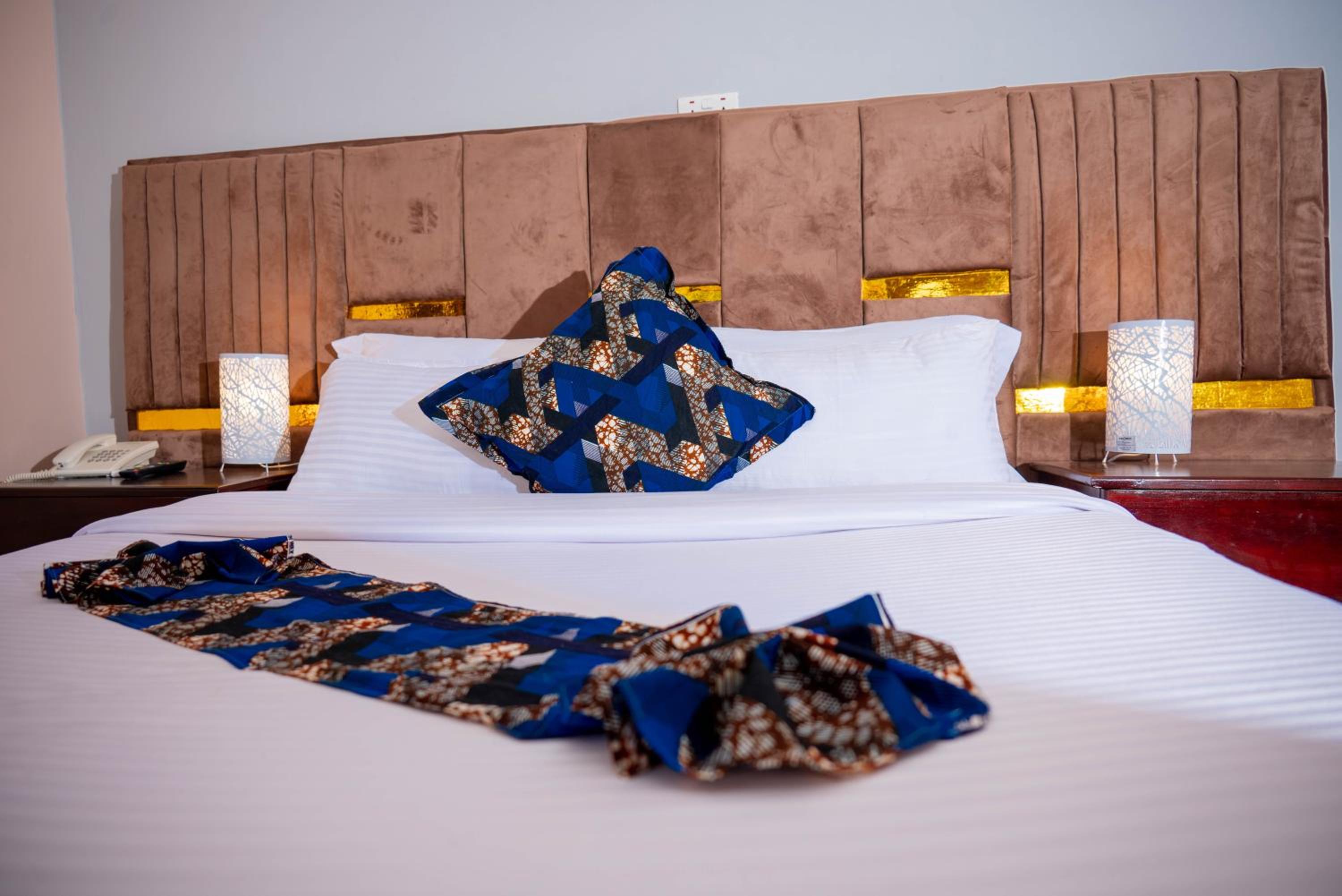 The Okaseni Lodge