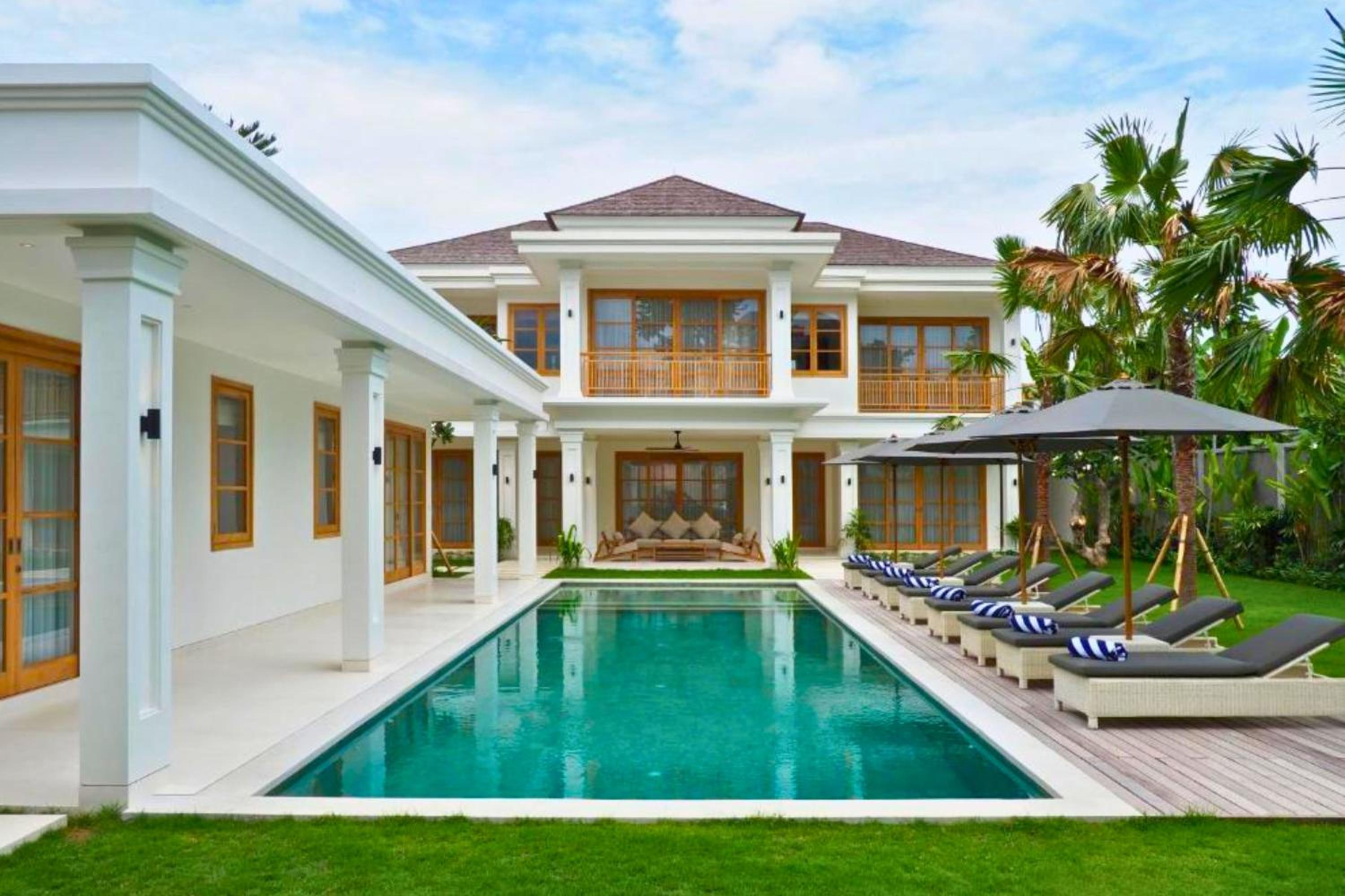 Narasnama 6 BR Private Pool Villa