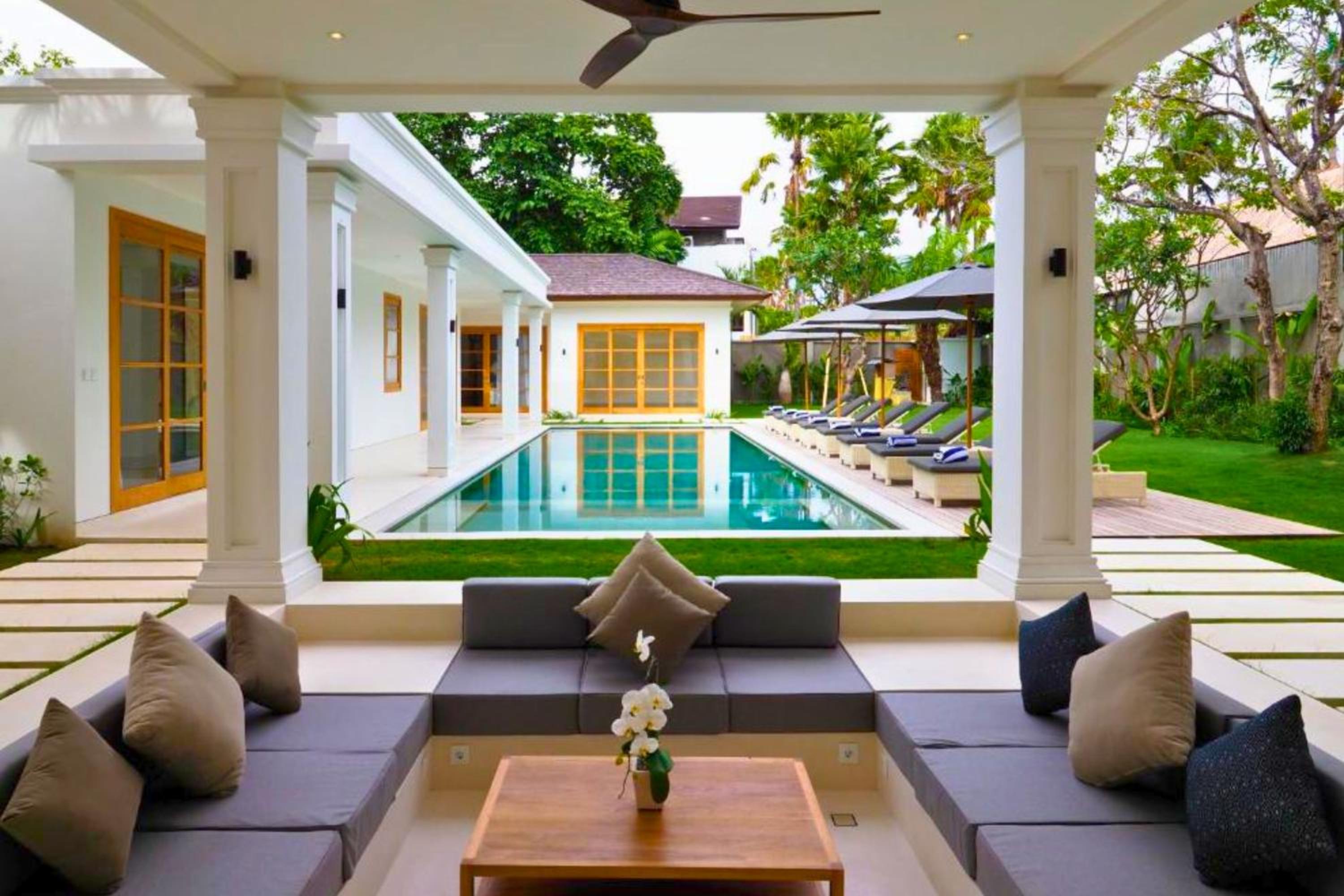Narasnama 6 BR Private Pool Villa