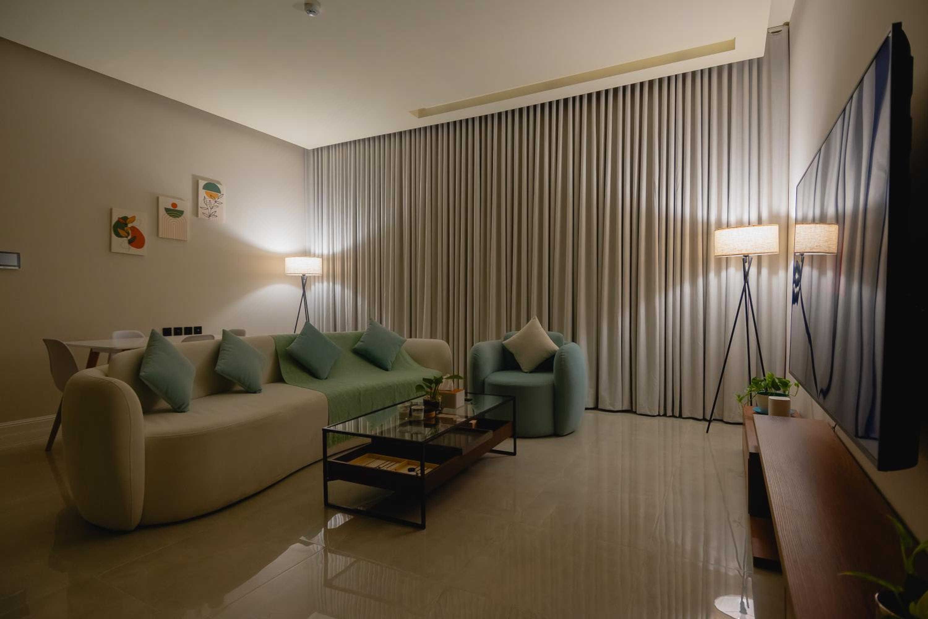 MA Apartment's