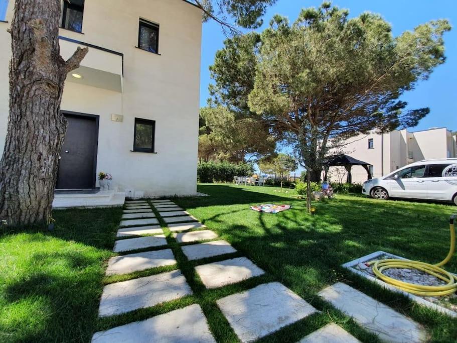 Holidays to remember-Sea Lovers Villa