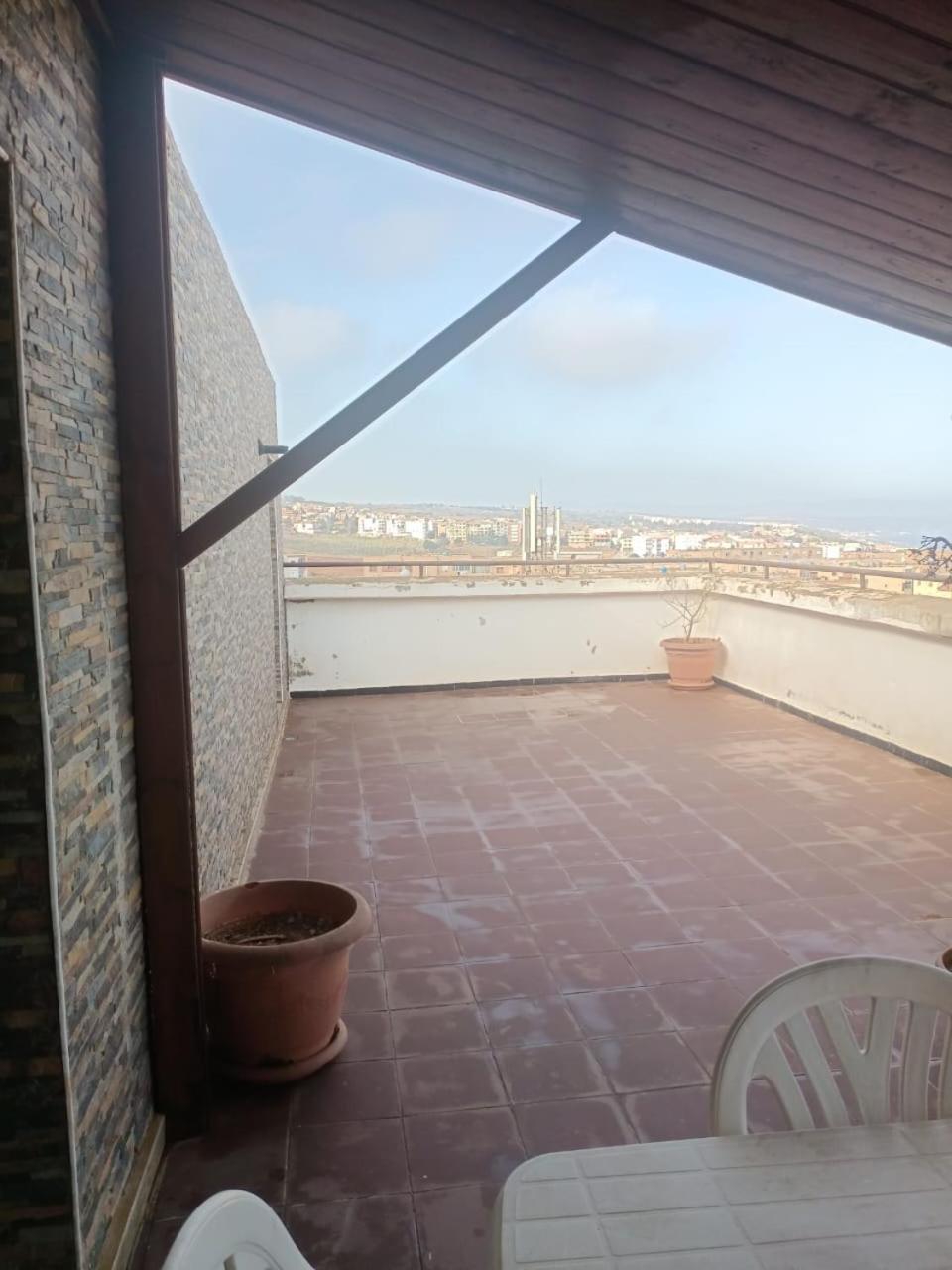 Triplex à Bou Ismaïl près de la plage view 2