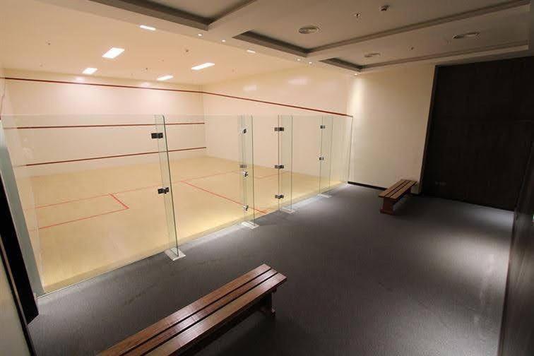 Luxury Romantic Sea View Apartment-ERAإقامة هادئة إطلالة بحرية موقع استثنائي- Manama