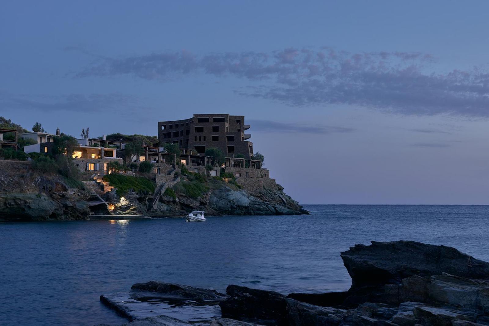 Seafront villa with private dock on the sea