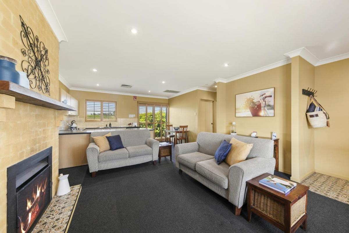 Broken View Estate