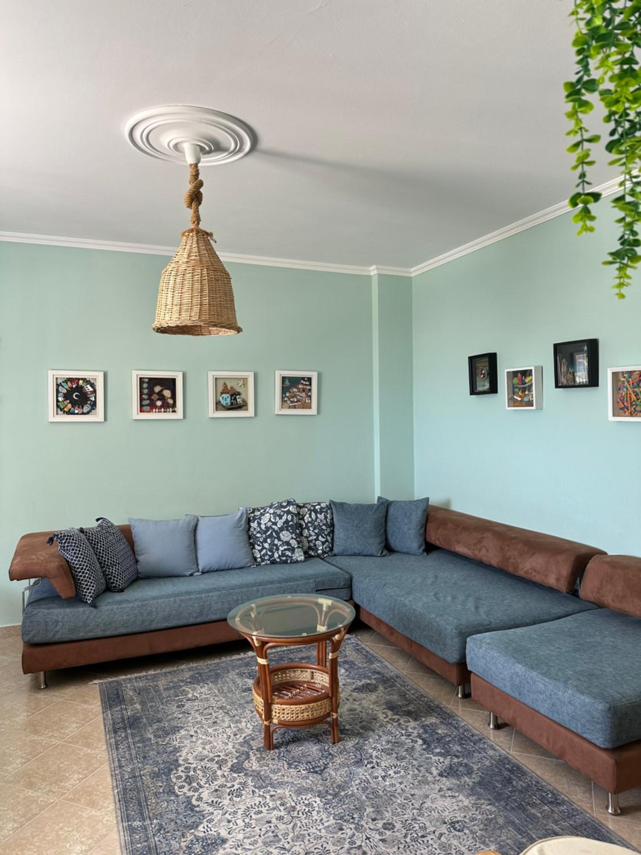 Pandora's Seaview Apartment