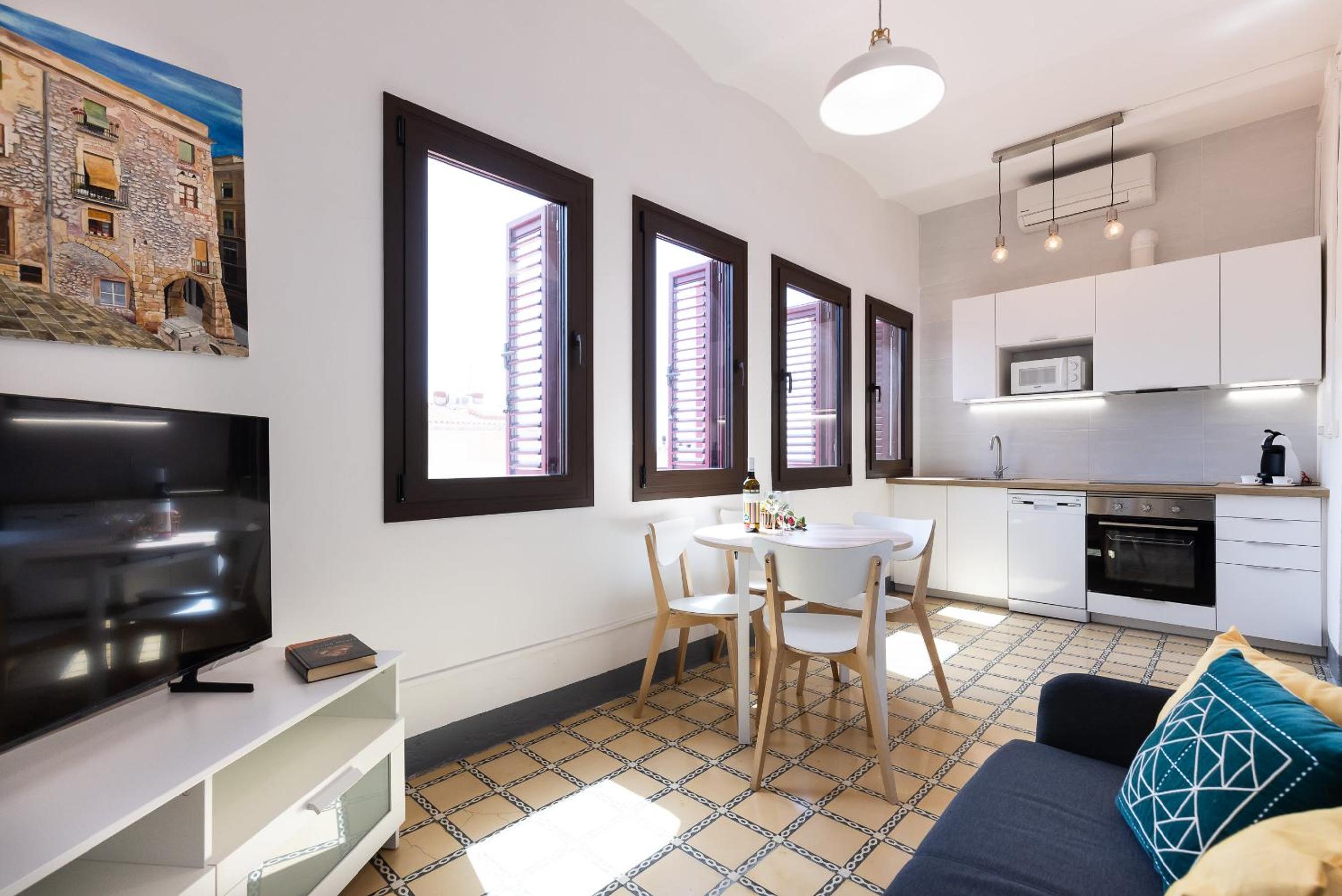 Pujol Barbera by Unik Vacation