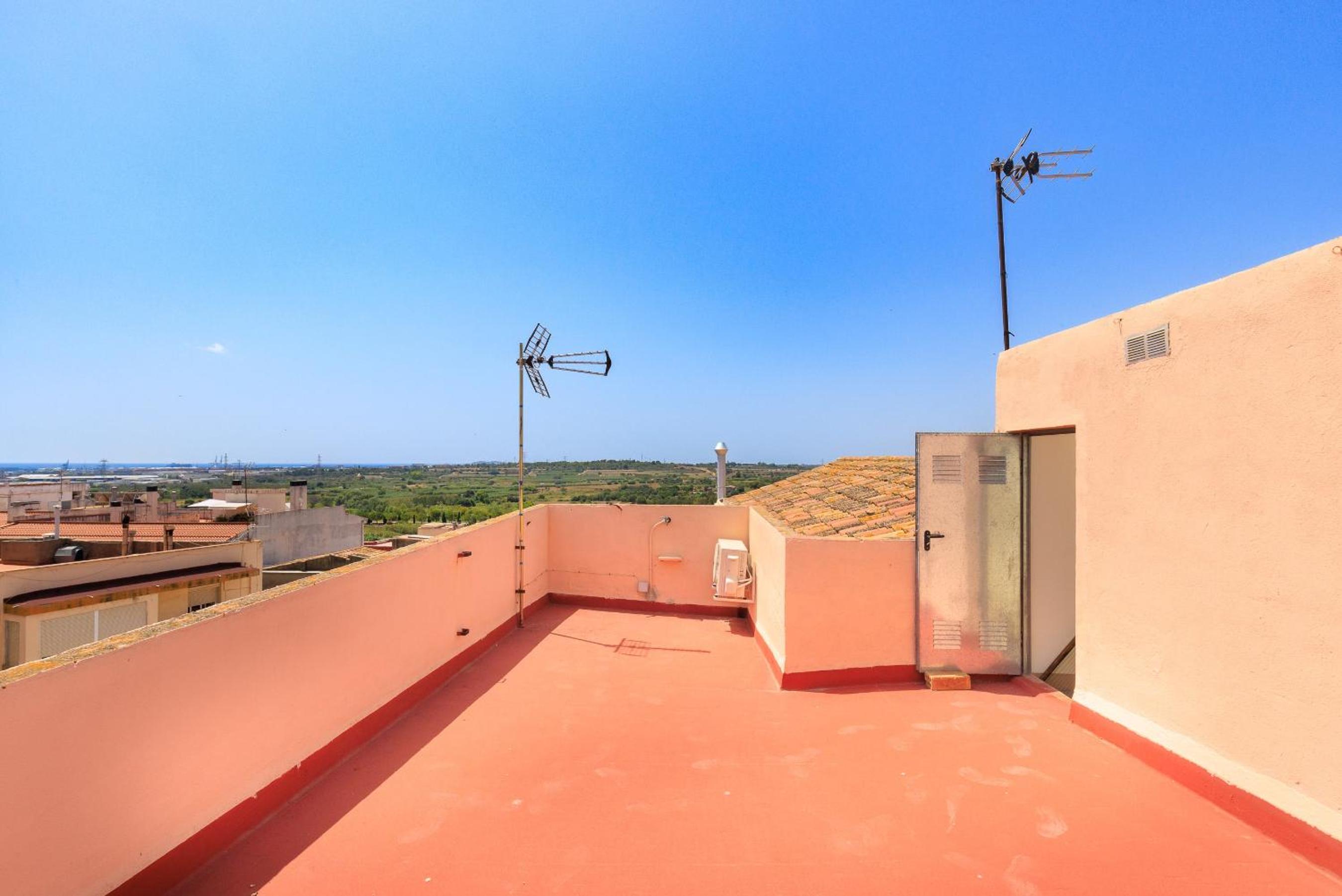 Pujol Barbera by Unik Vacation