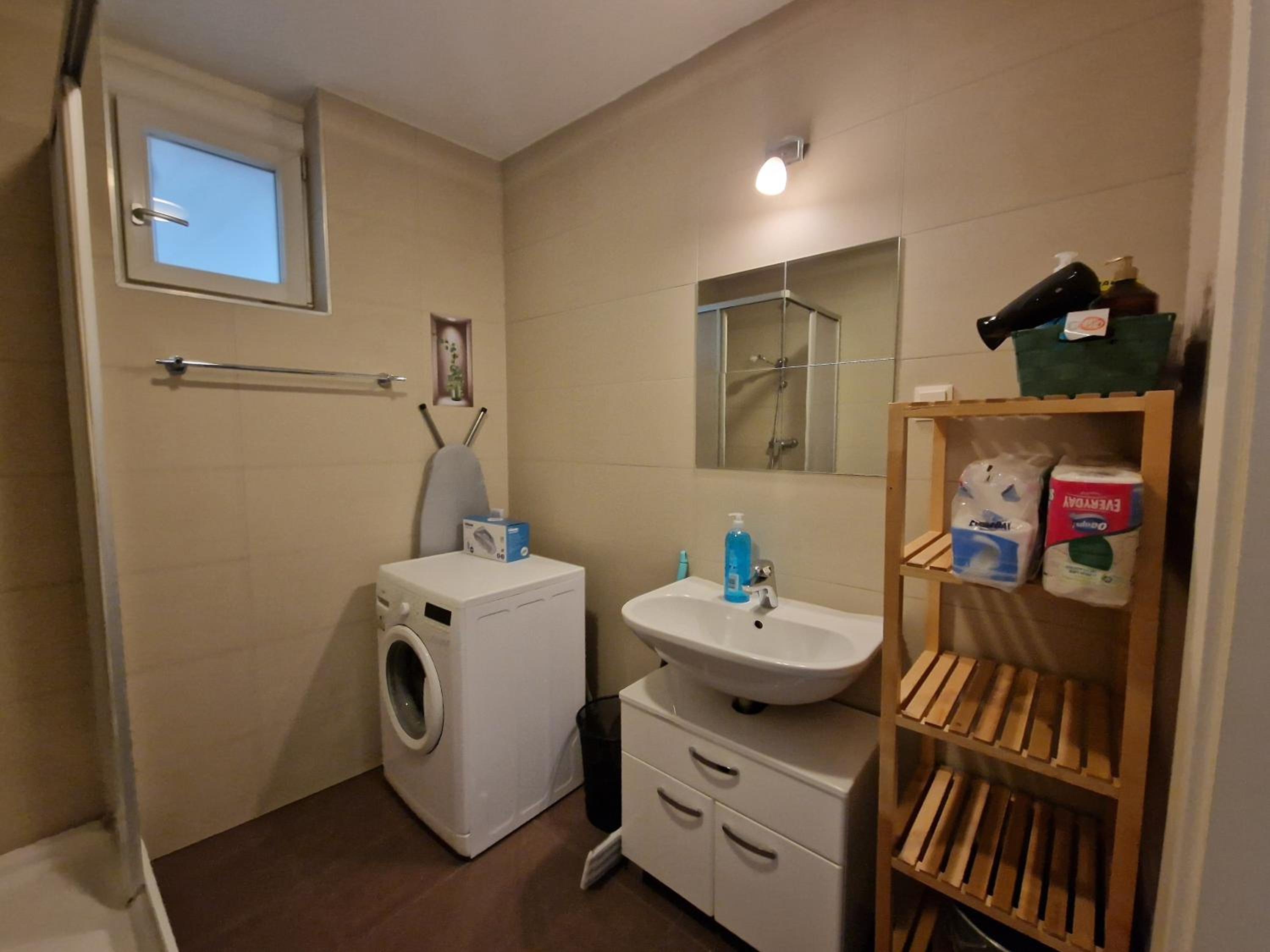 Vienna Danube Garden Apartment 22