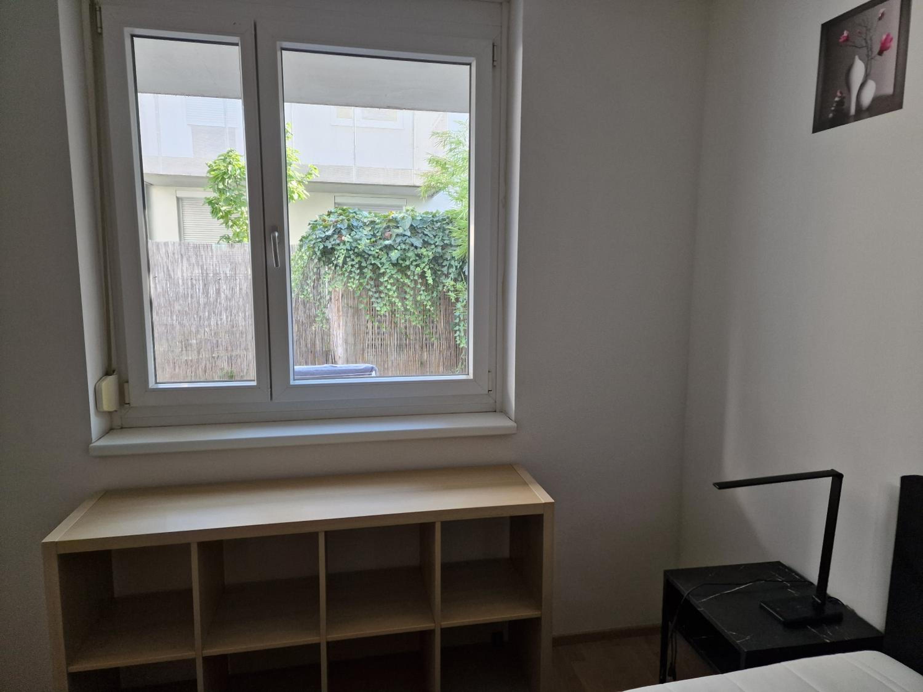Vienna Danube Garden Apartment 22