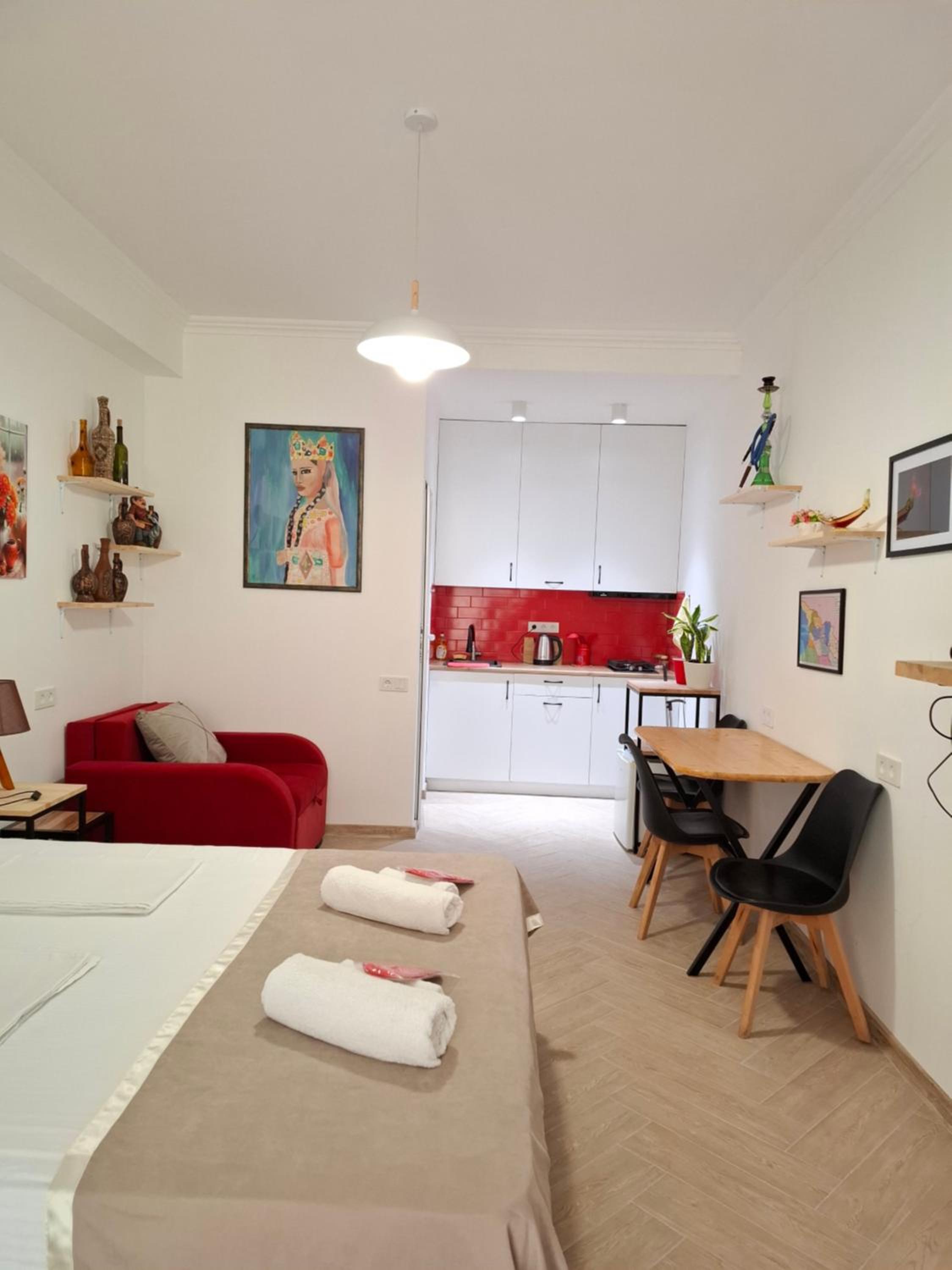 Style Apartment with Courtyard