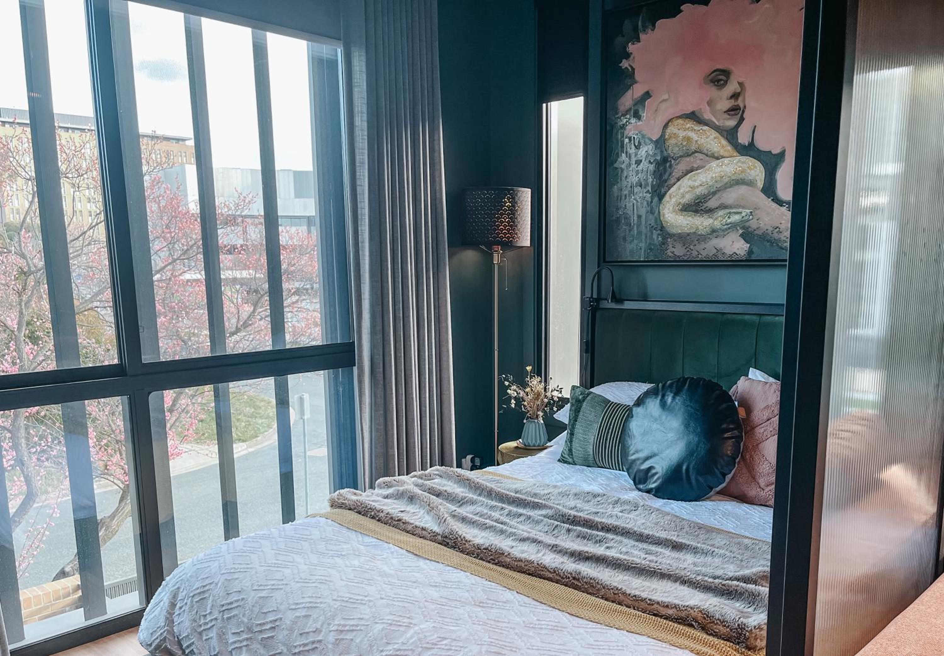Green Rooms Braddon - Designer Micro Apartments