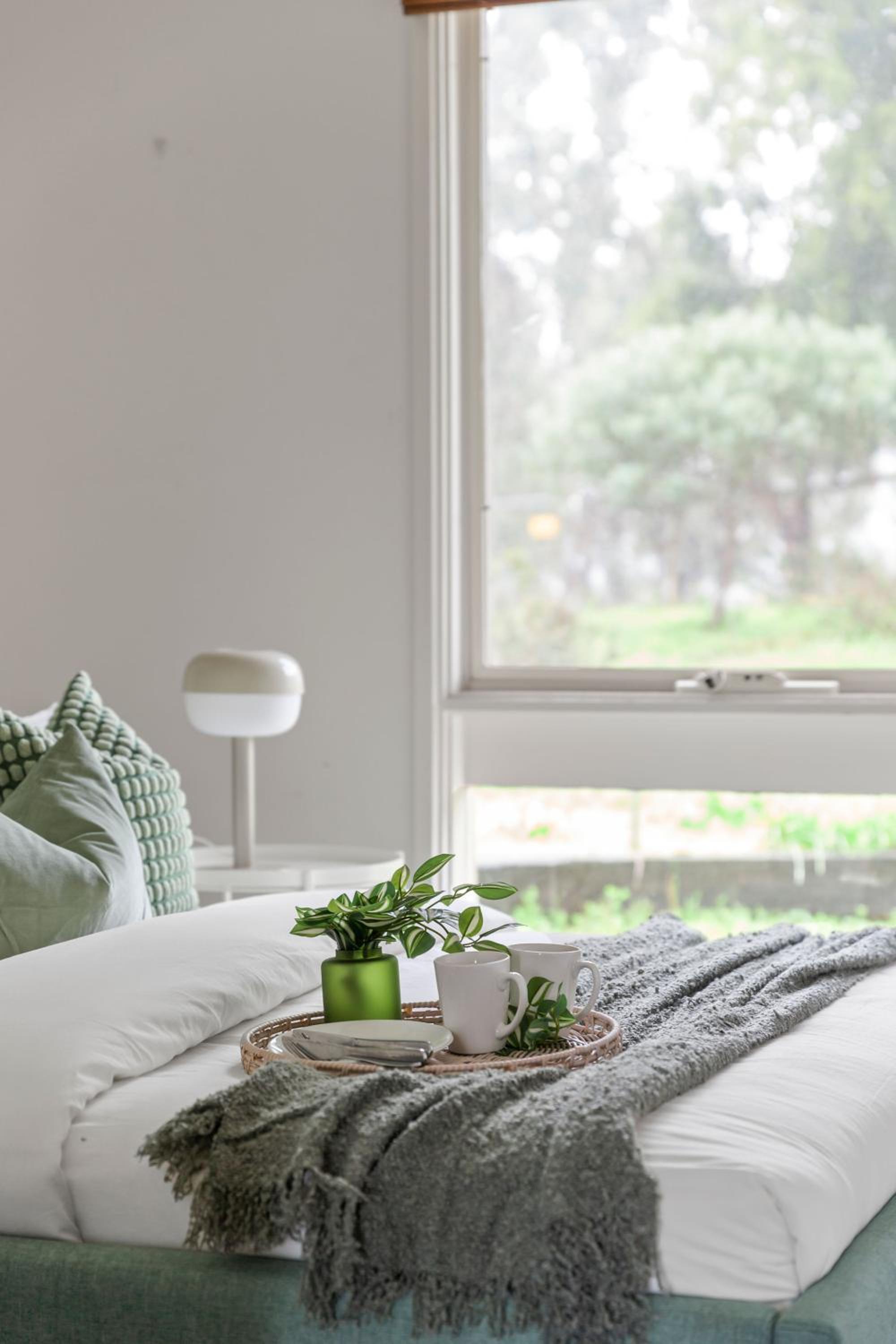 Enjoy Nature at Modern Diamond Creek Farmhouse