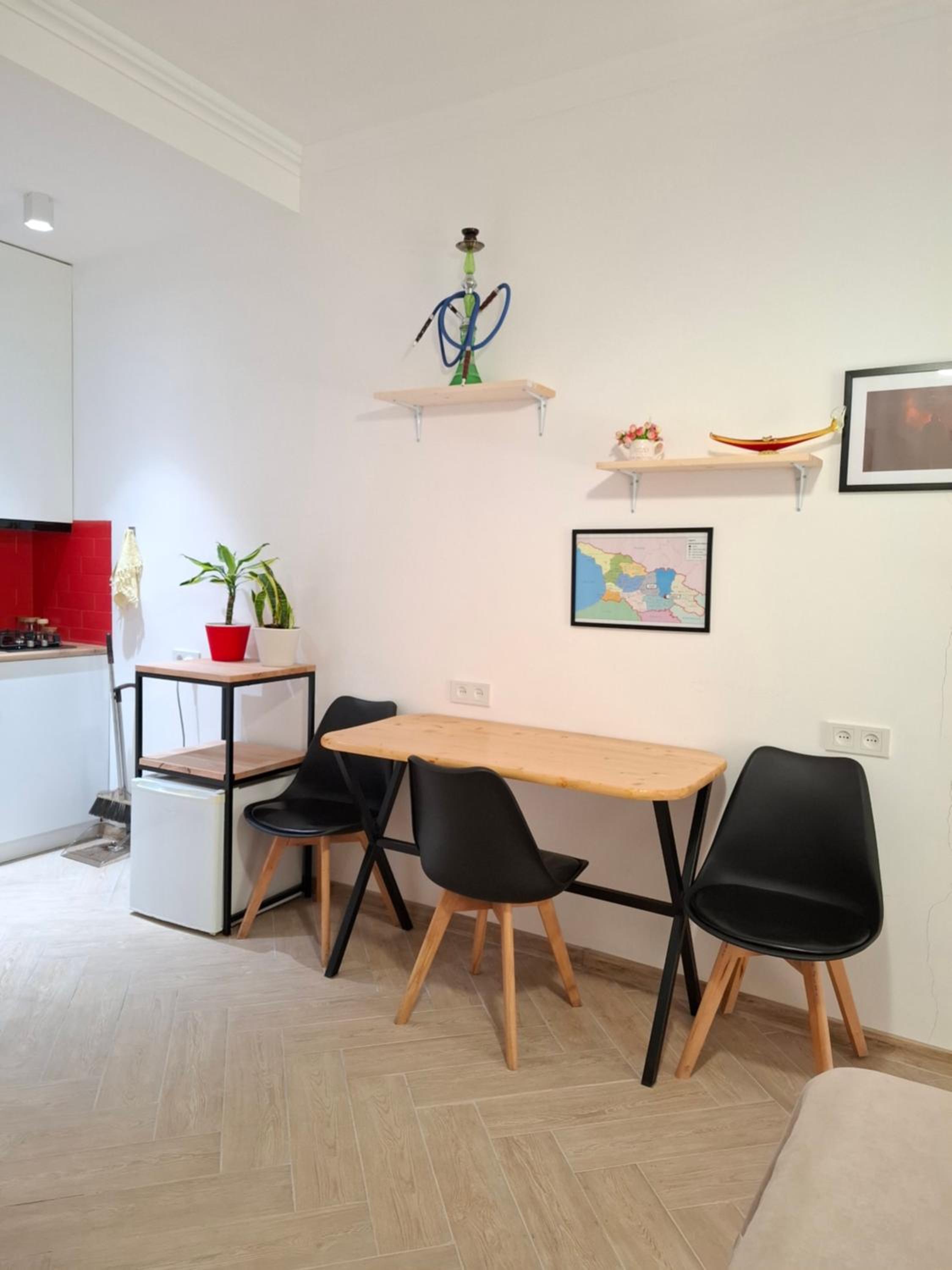 Style Apartment with Courtyard