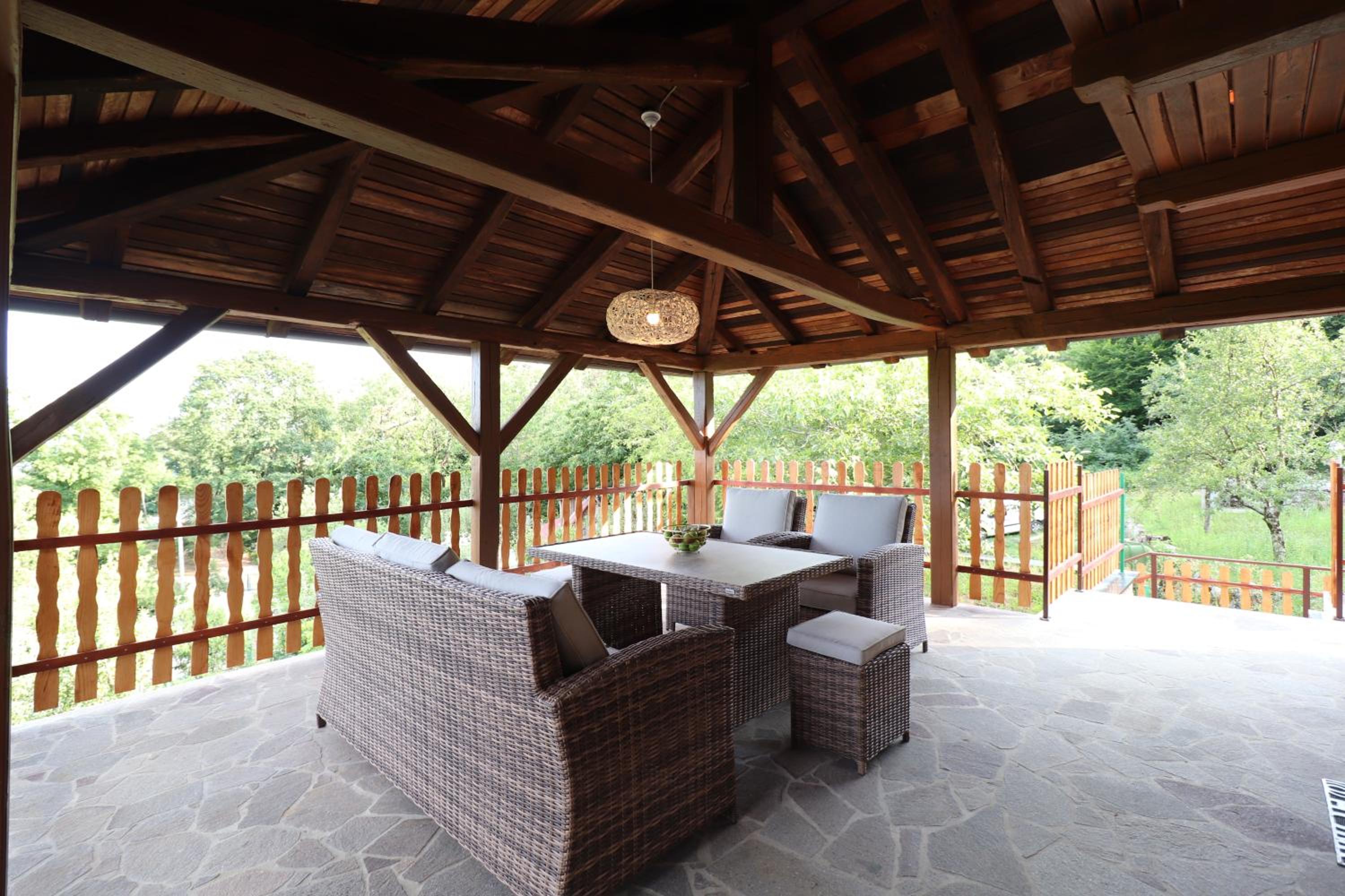 Villa Felix with spectacular pool in green oasis view 5