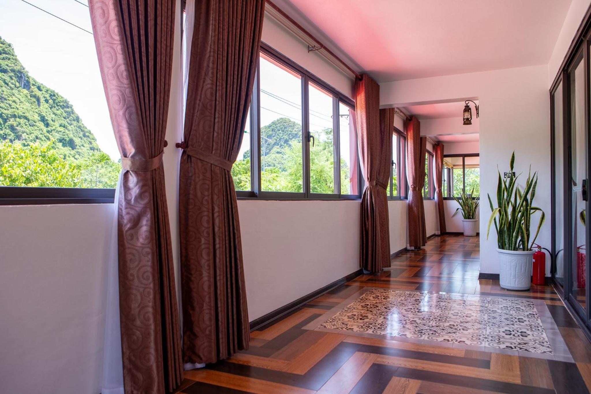 Victory Road Villas