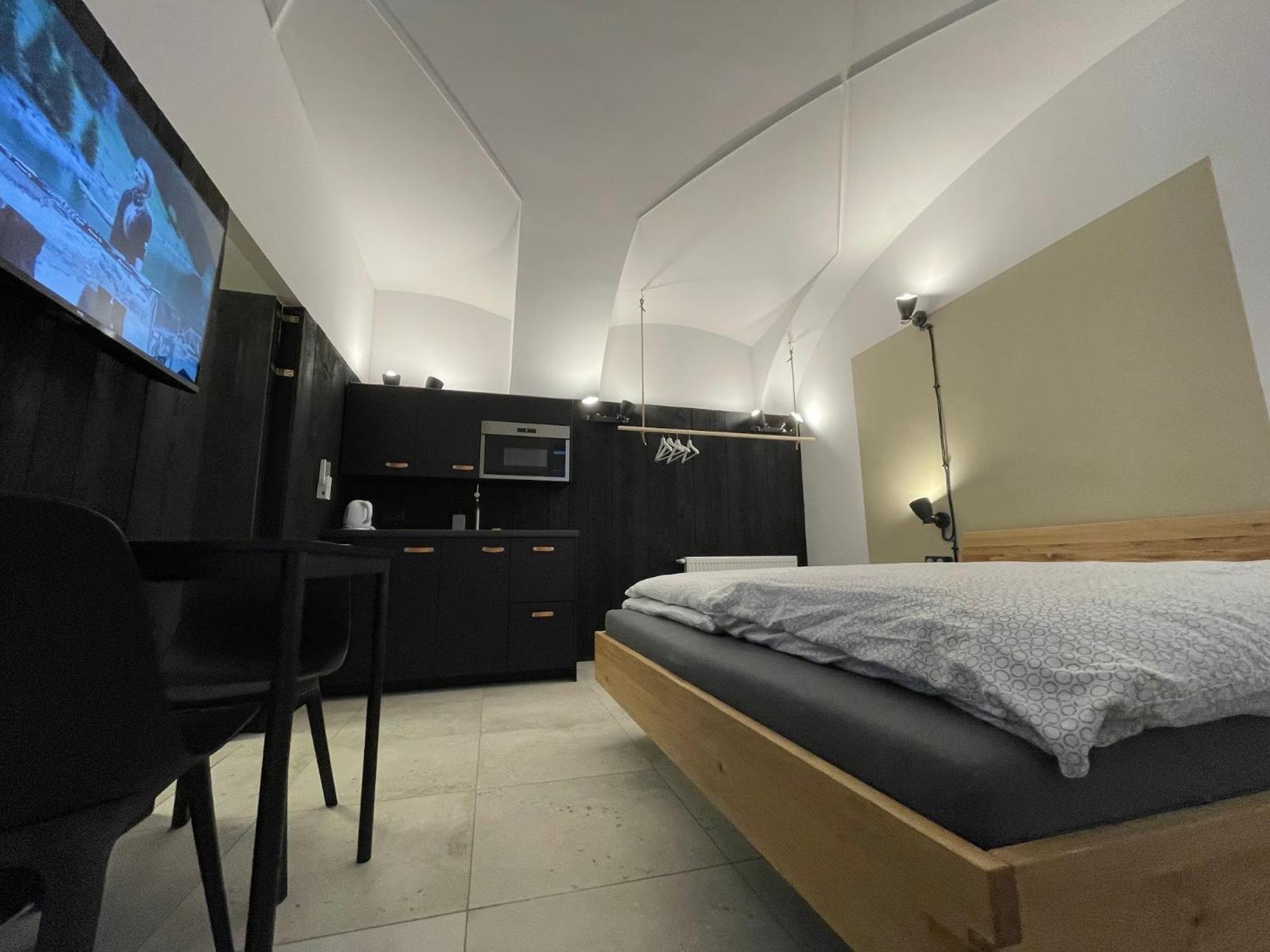 Photo 30
