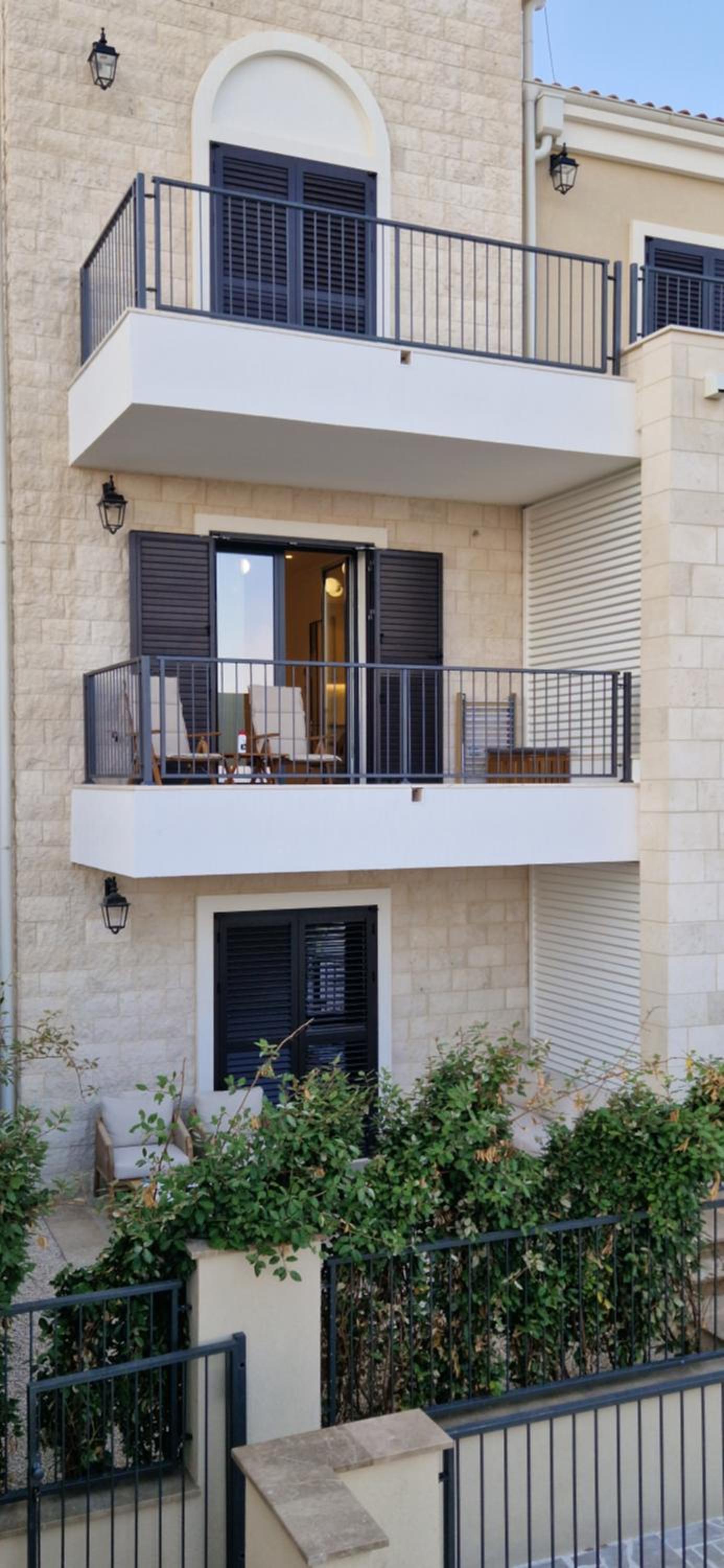 Nana & Nona Luštica Bay photo 4