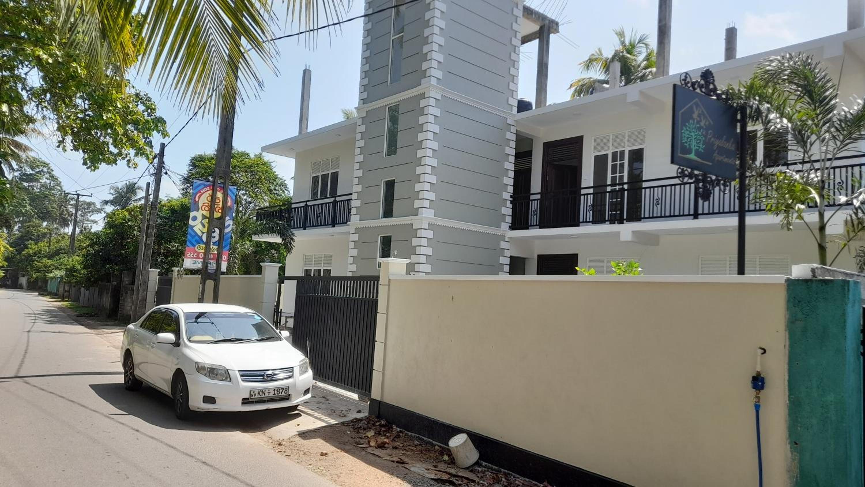 Priyalanka Aprtments