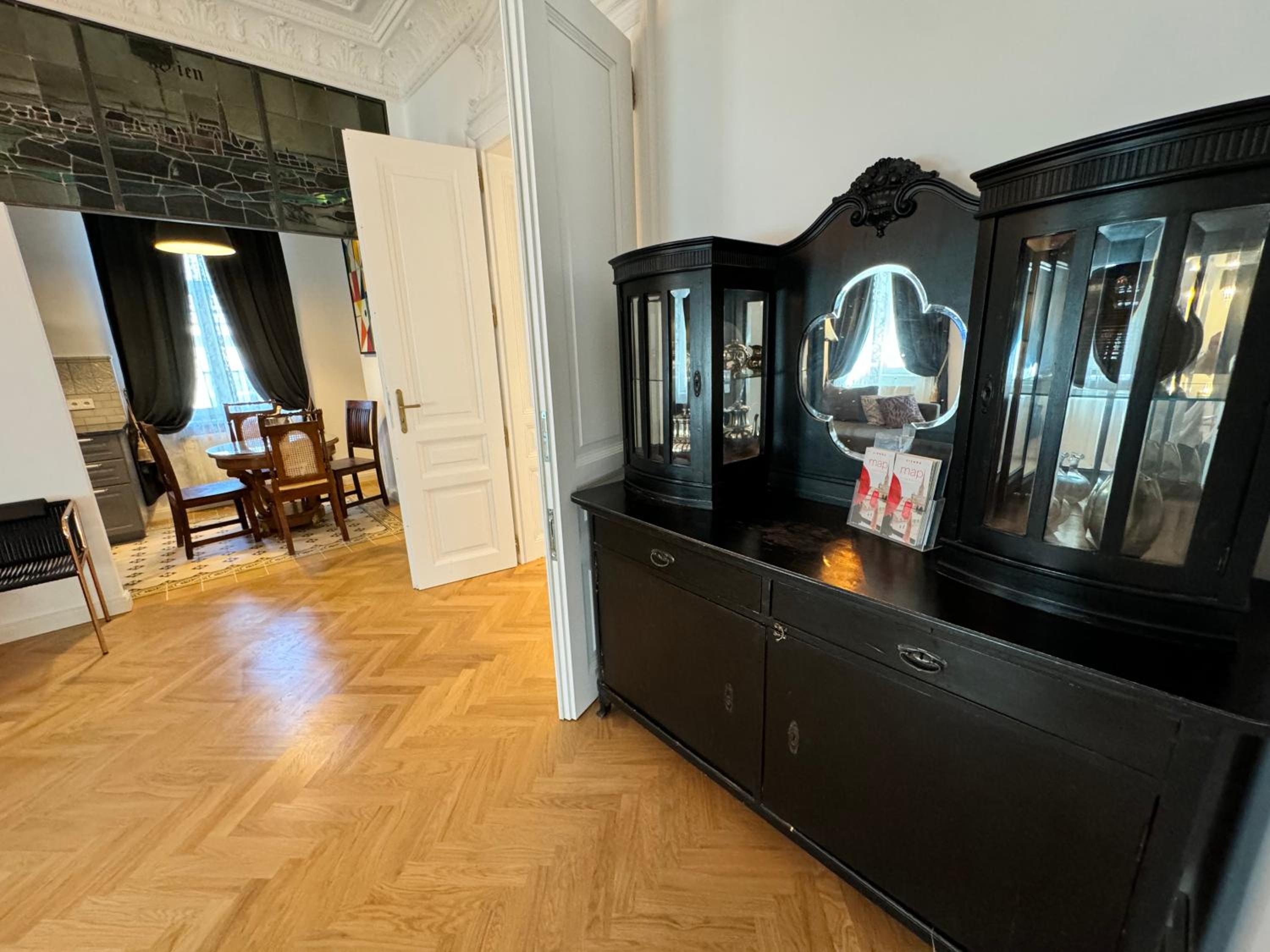 7th HEAVEN Vienna Center Apartments