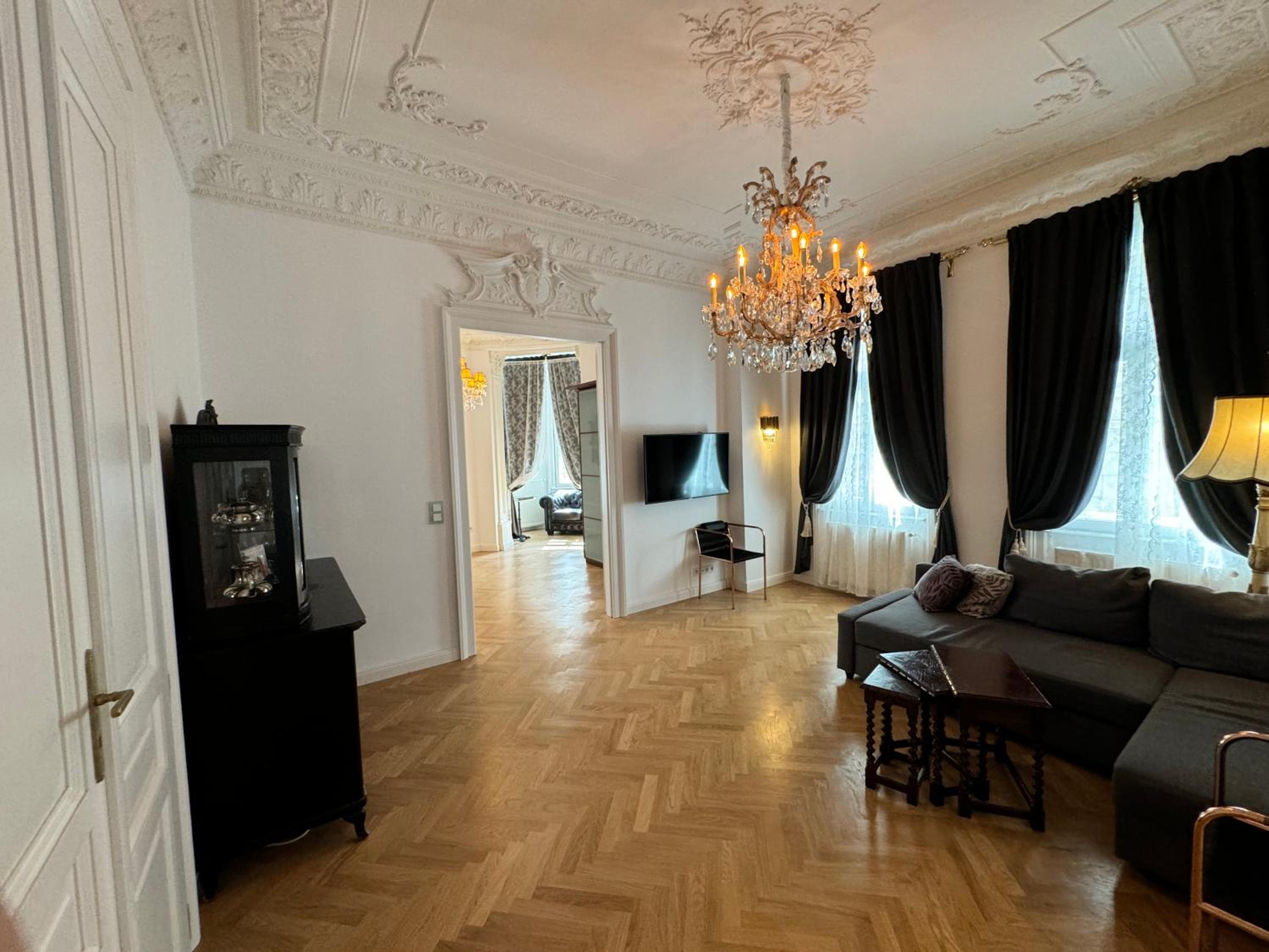 7th HEAVEN Vienna Center Apartments