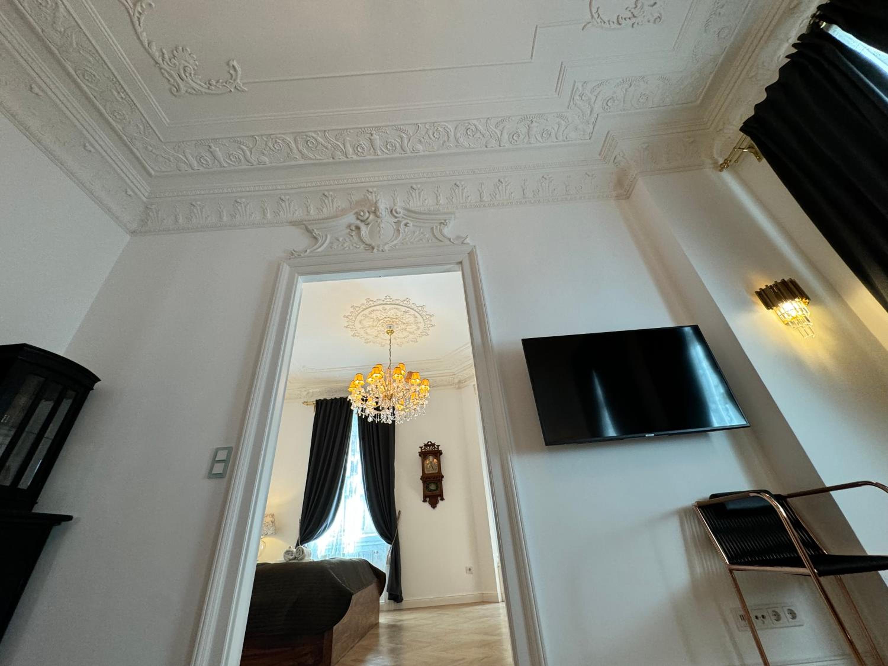7th HEAVEN Vienna Center Apartments